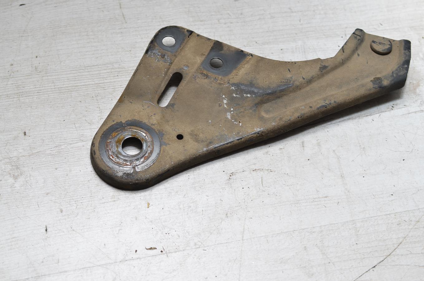 console wozka right front 2.0D Volvo V40 II lift