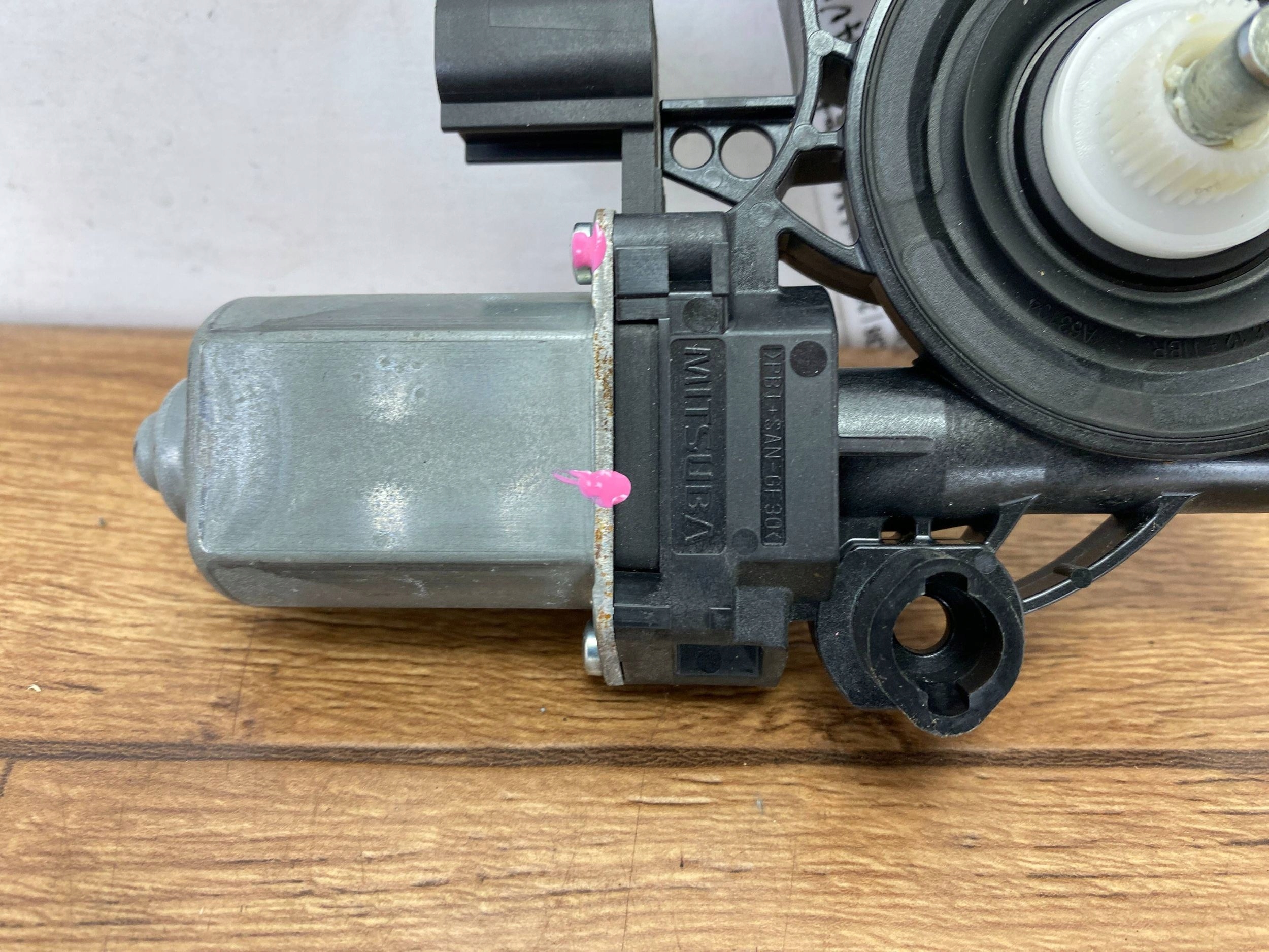 mini motor podnosnika windows Ford Maverick 2021+
