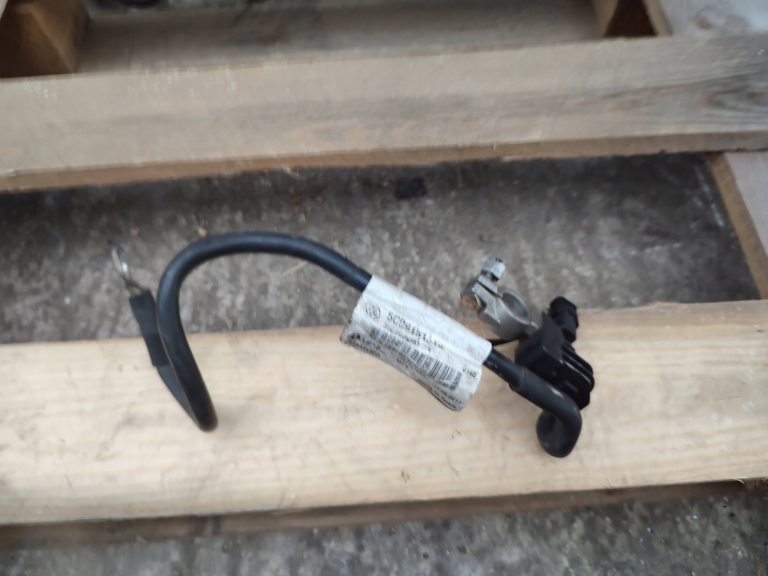 Batteriemanagement Sensor Volkswagen Jetta VI 5C0915181A