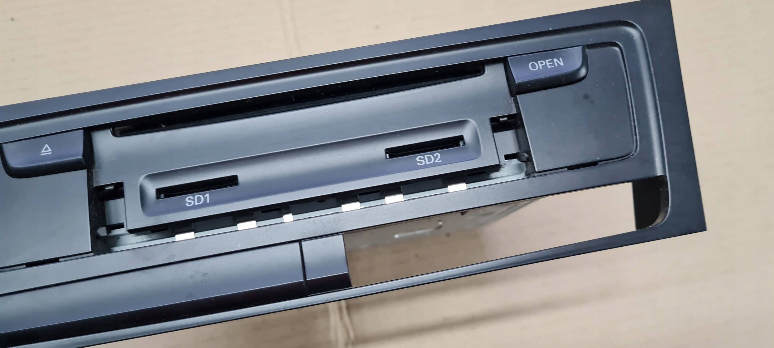 Q5 8R CZYTNIK der Navigation MULTIMEDIA 8T2035666E