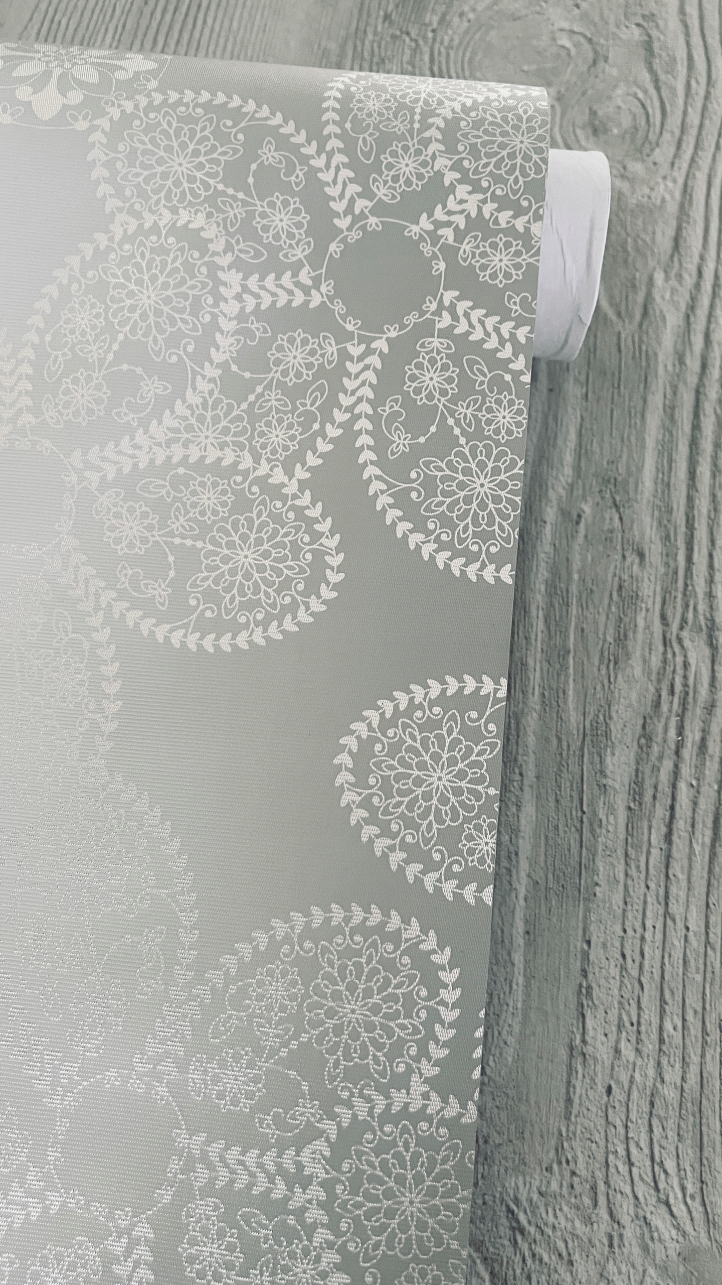 CERATA OBRUSOWA KWIATY SZARY SREBRNY STÓŁ 3D WZÓR OZDOBA STOŁU Kod producenta New design