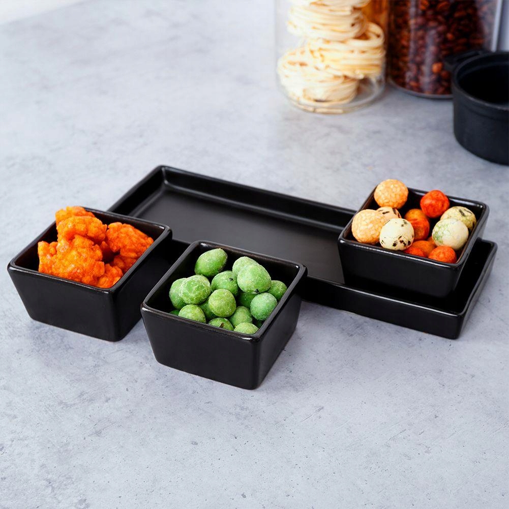 Miseczki DIPÓW PRZEKĄSEK sosów przystawek czarne Marka Excellent Houseware