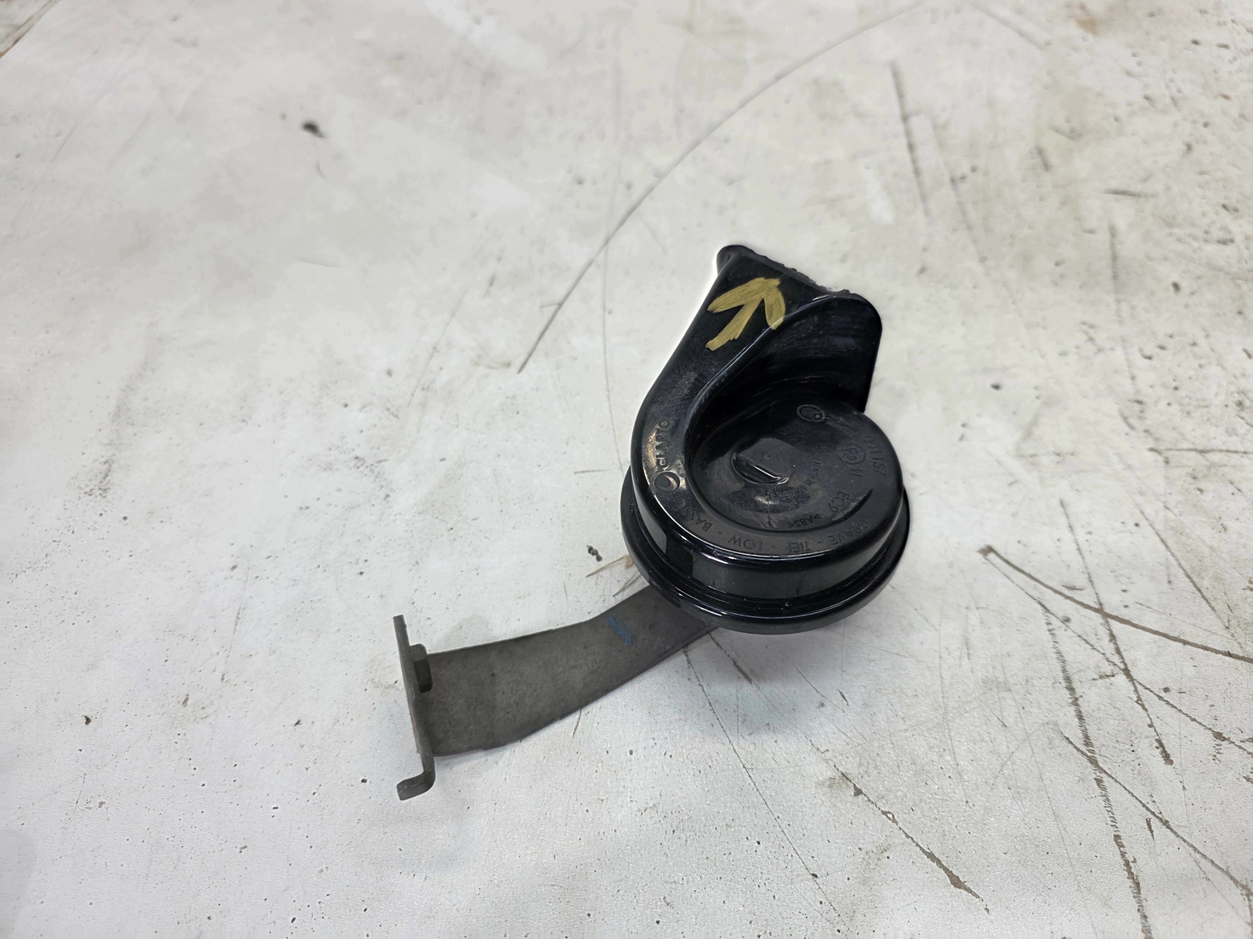 KLAKSON SYGNAL LOW AUDI Q5 FY 80A951221