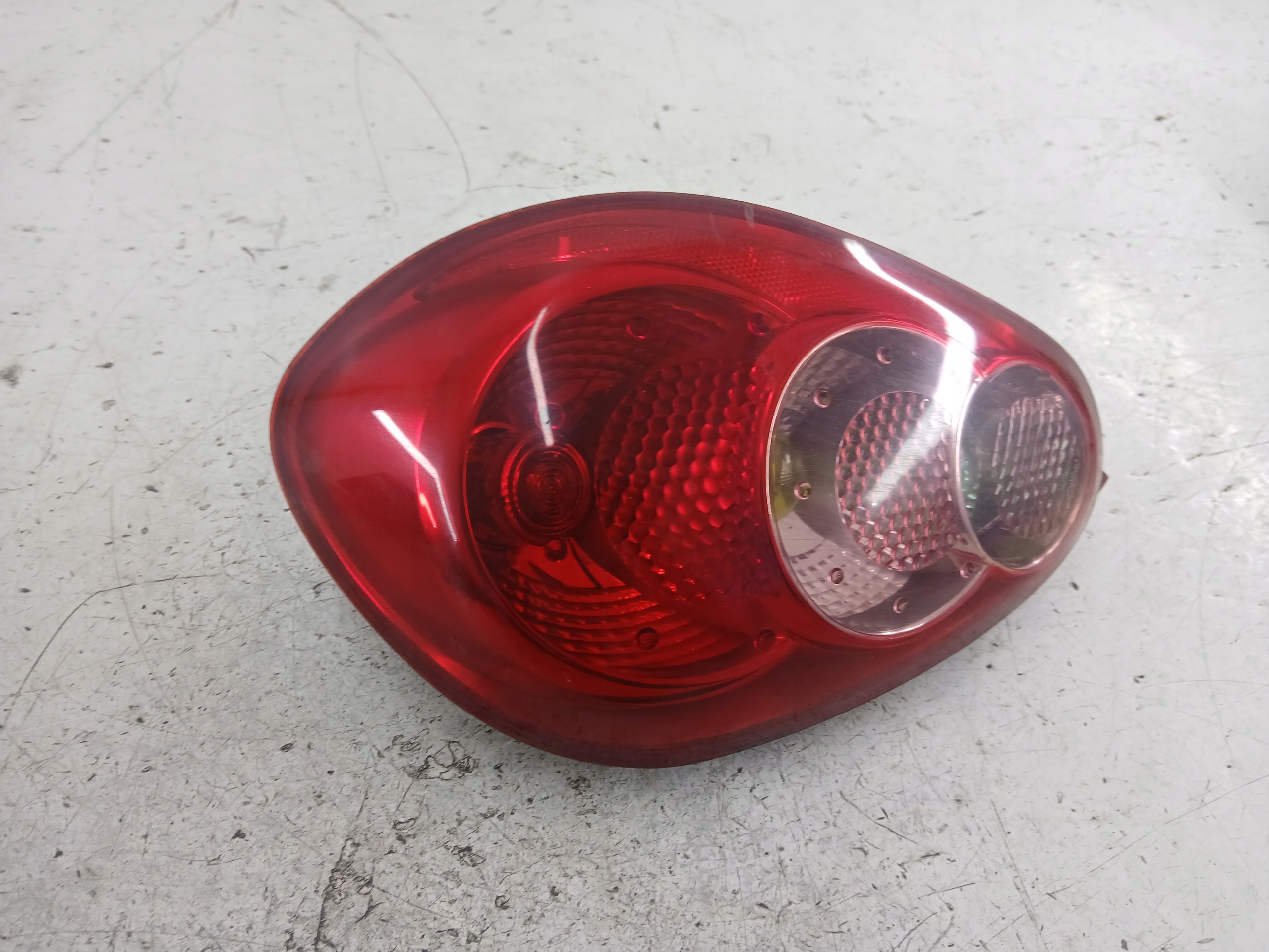 TOYOTA AYGO and light right rear part