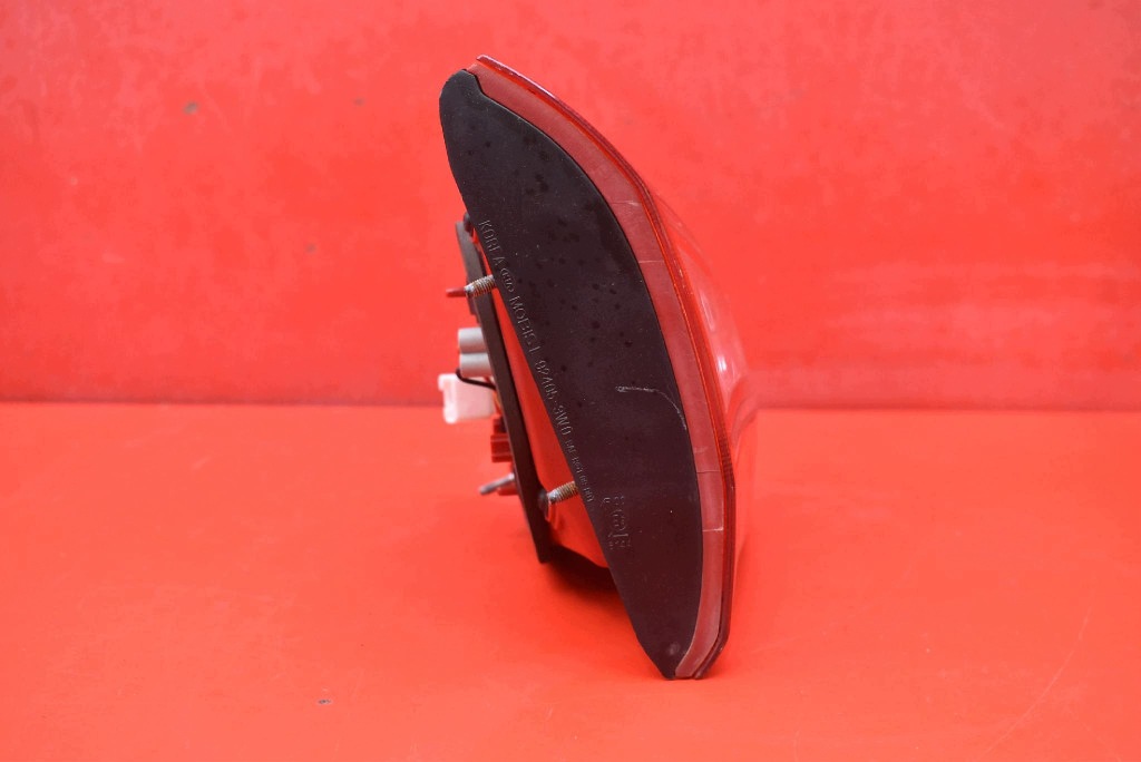 light left rear part rear 92405-3W0 KIA SPORTAGE 3 III 10-14