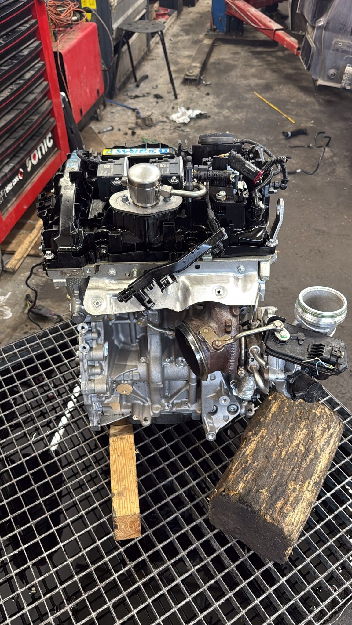 engine complete BMW B38A15P 4TYS KM