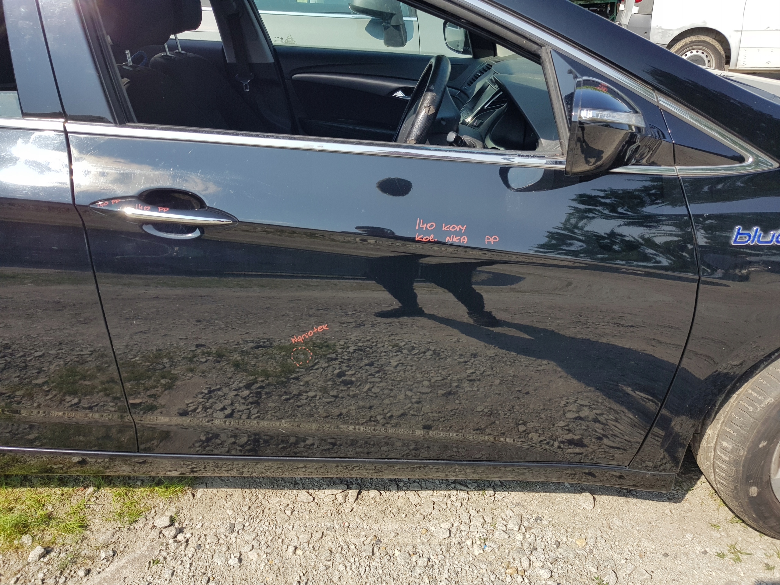 HYUNDAI I40 KOMBI door right front NKA 2011