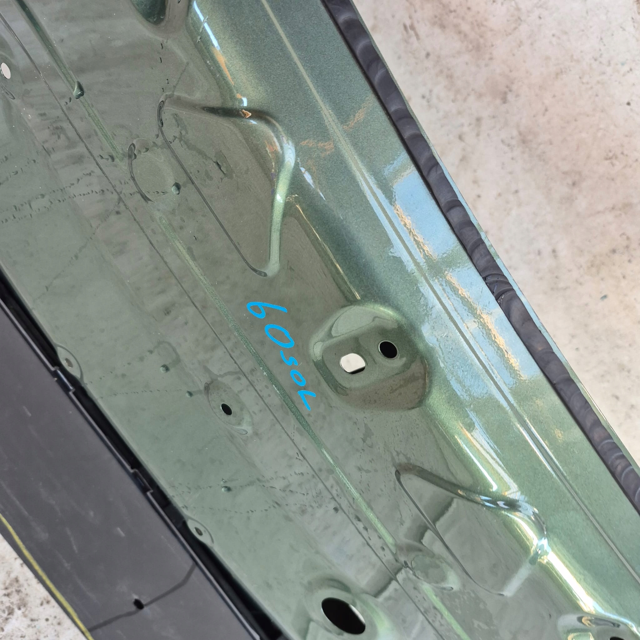 KIA SPORTAGE V 5 21-25 boot door rear