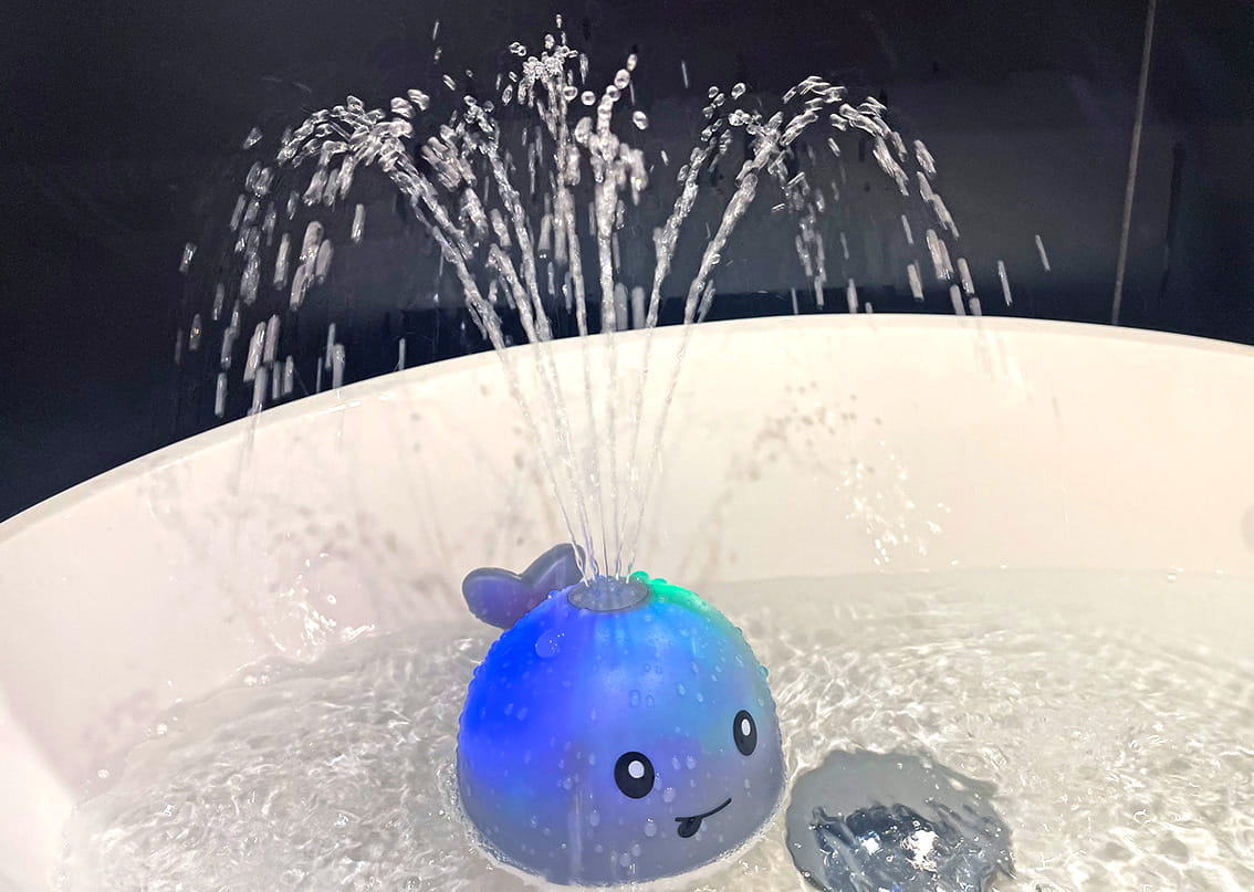 FONTANNA ZABAWKA DO KĄPIELI WIELORYB P262 Kod producenta ZABAWKA KĄPIELI WANNY Wieloryb FONTANNA LED