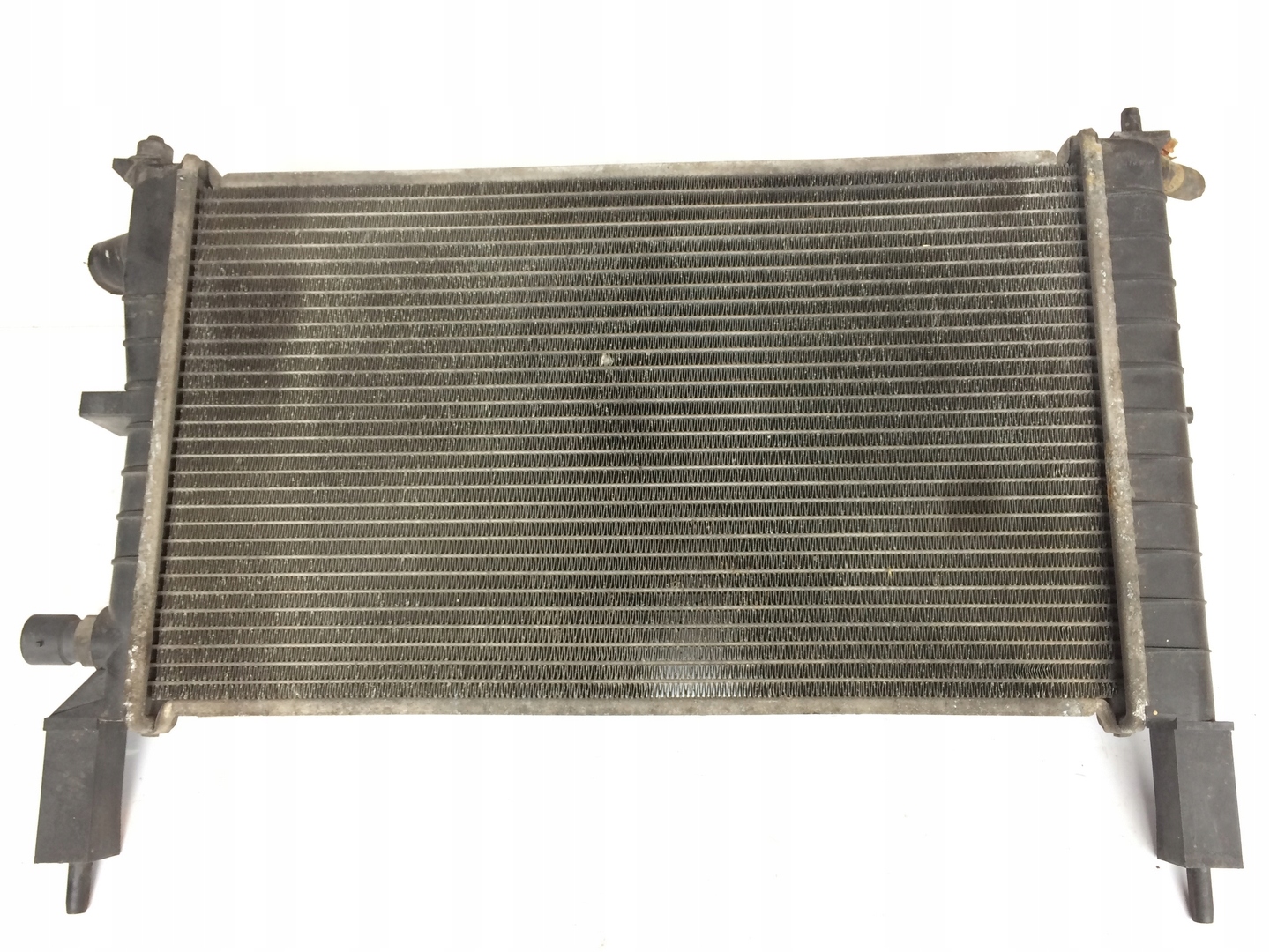 Radiatore / Raffreddatore OPEL ASTRA 63270A OPEL