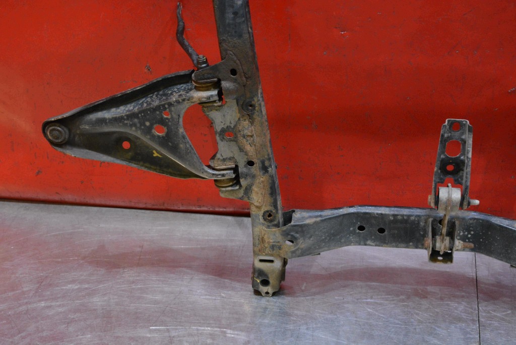 axle beam sider subframe axle beam front DACIA SANDERO 2 II 1.2 16V 75 KM 13-16