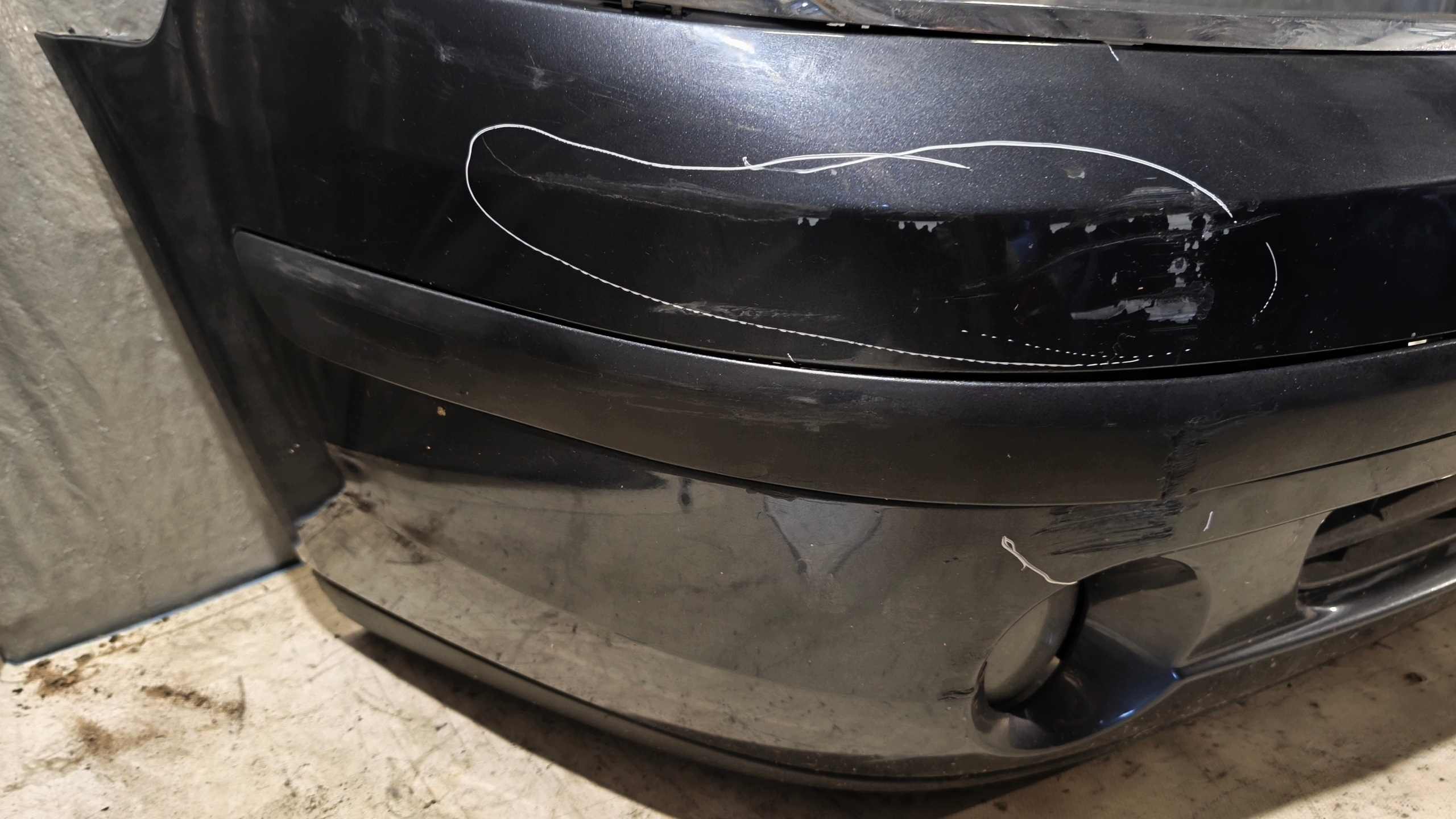 Frontstoßstange RENAULT LAGUNA II FL 2006r