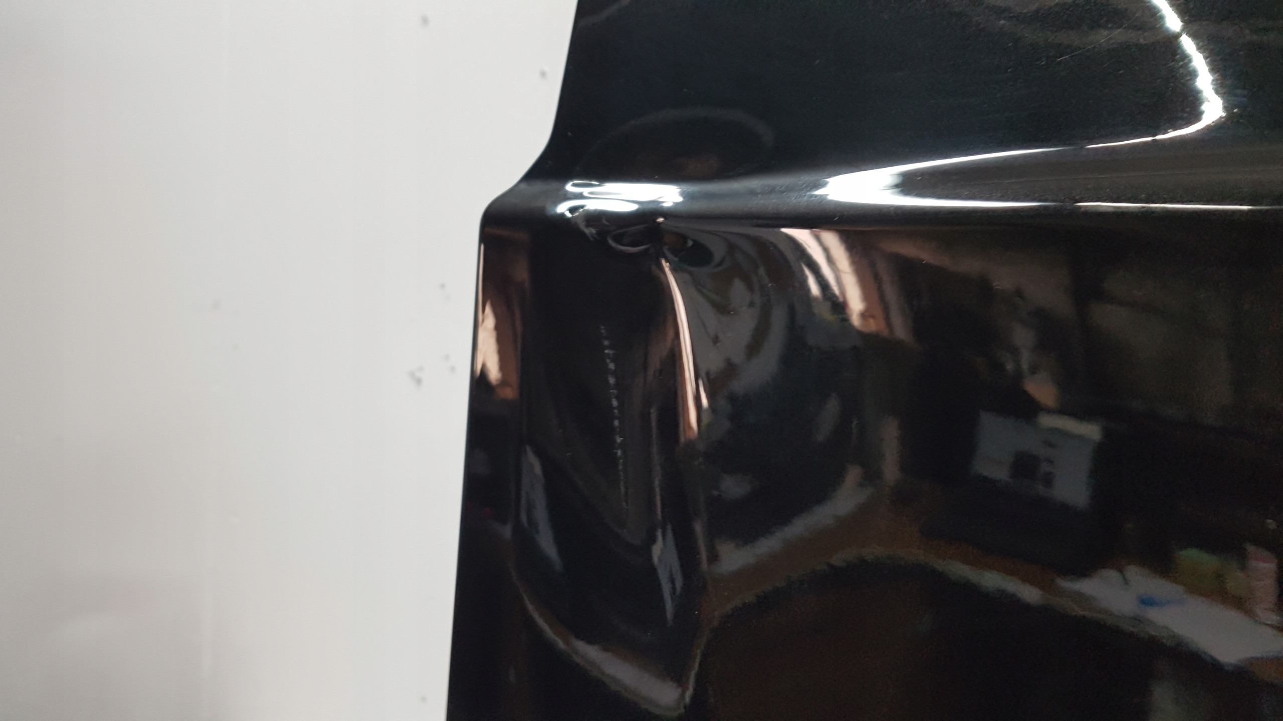 MERCEDES G KLASA W463 18- KLAPA TYŁ POKRYWA Waga produktu z opakowaniem jednostkowym 20 kg