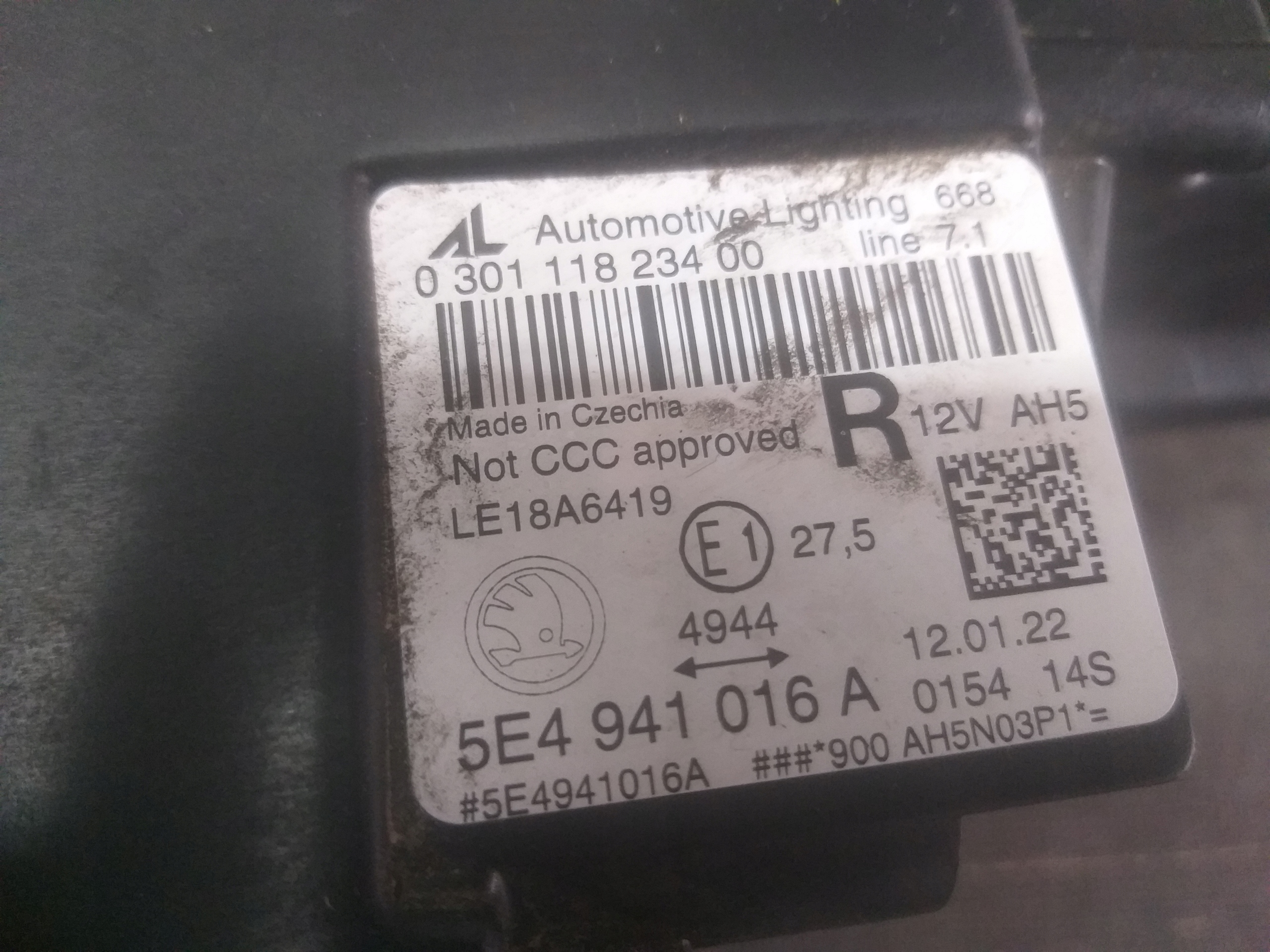 light front right SKODA OCTAVIA IV 4 FULL LED 5E4941016A