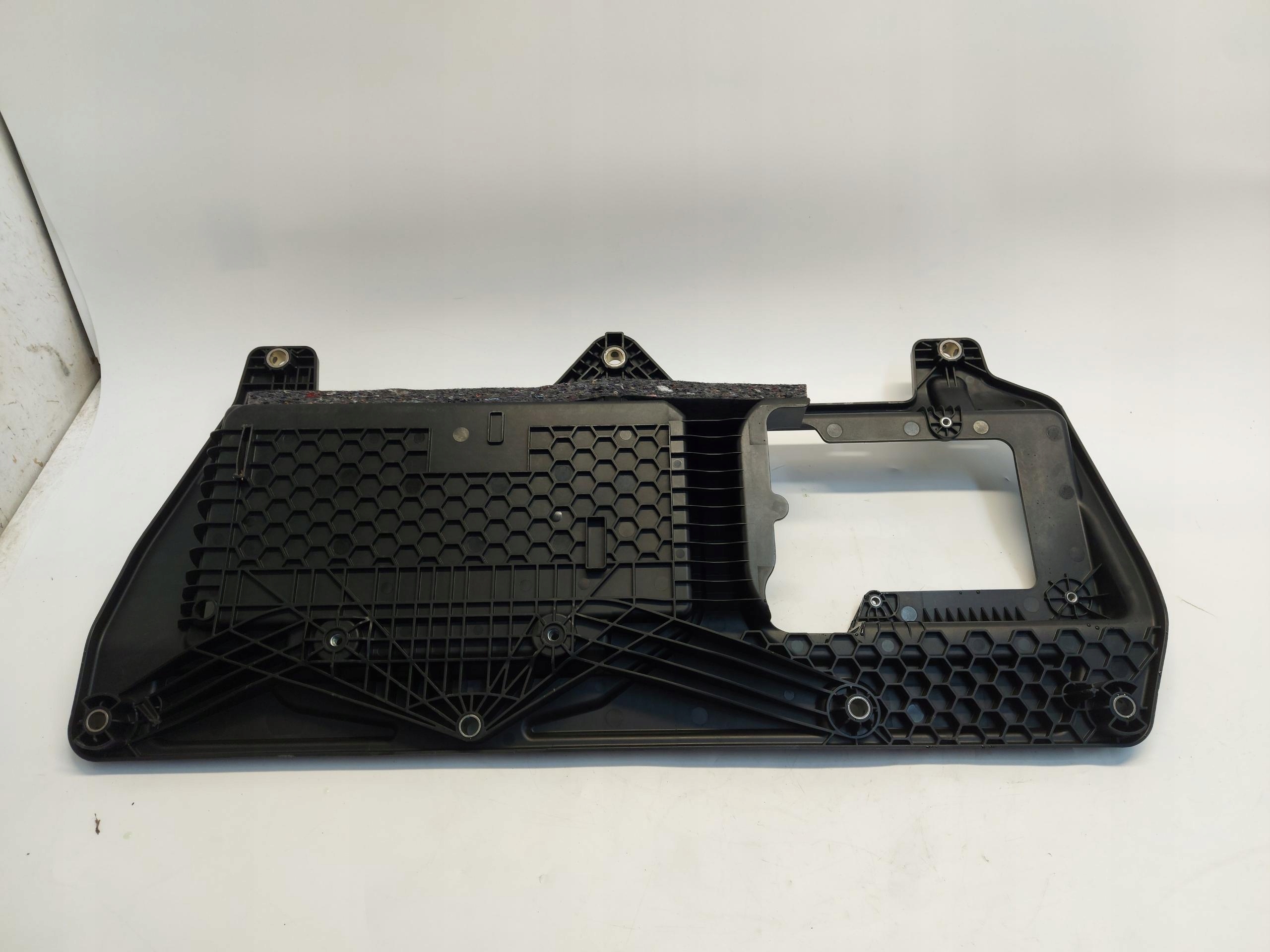 BMW U06 200i holder baterii 9855632