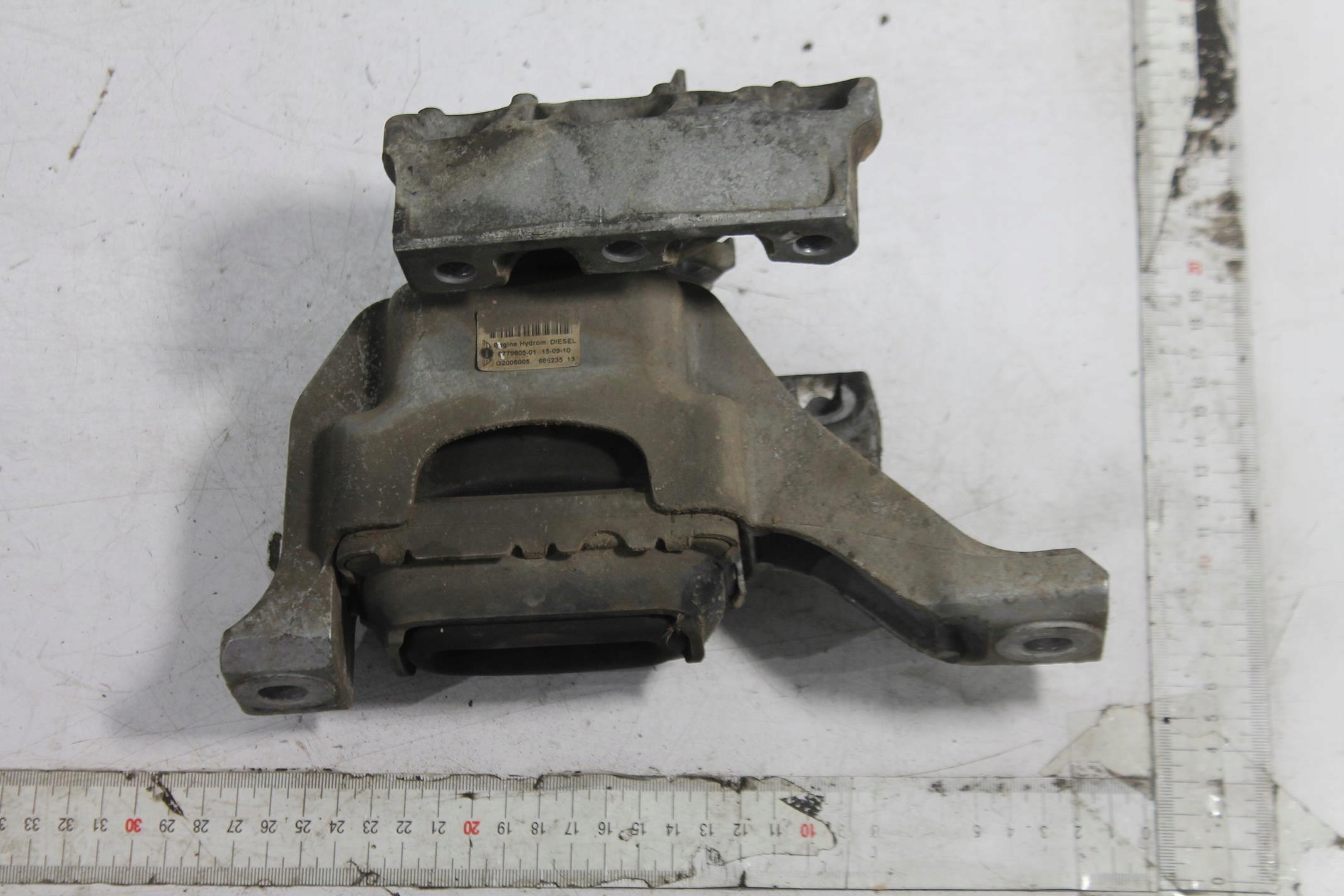holder engine mount 6779805 MINI R60 1.6D 10-16
