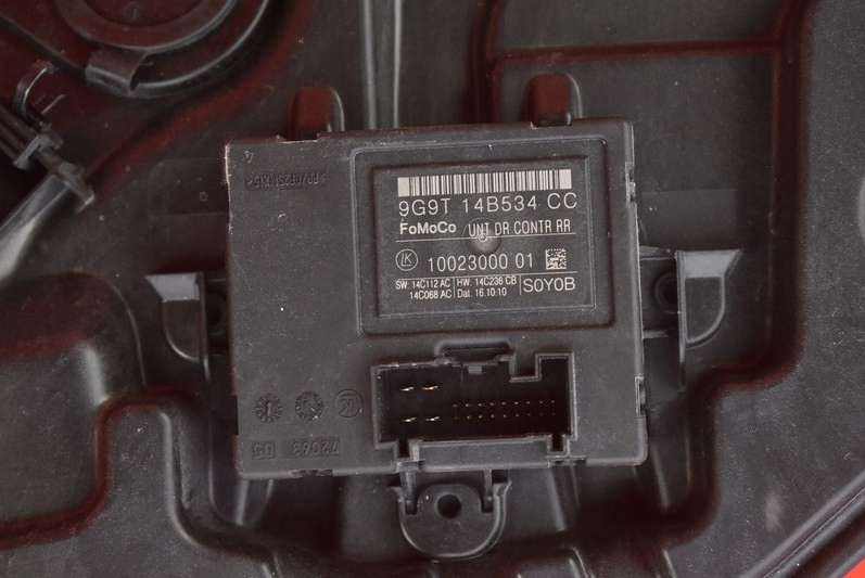 window regulator left rear part 30753329 VOLVO XC60 1 and 08-13