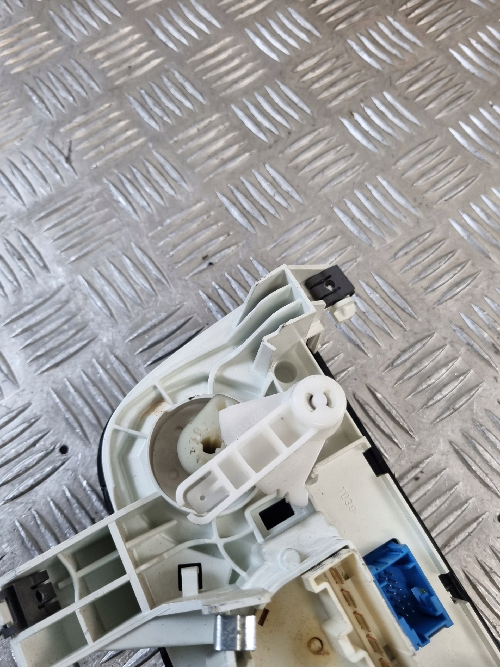 PANEL rešetka ventilacije FIAT DOBLO II