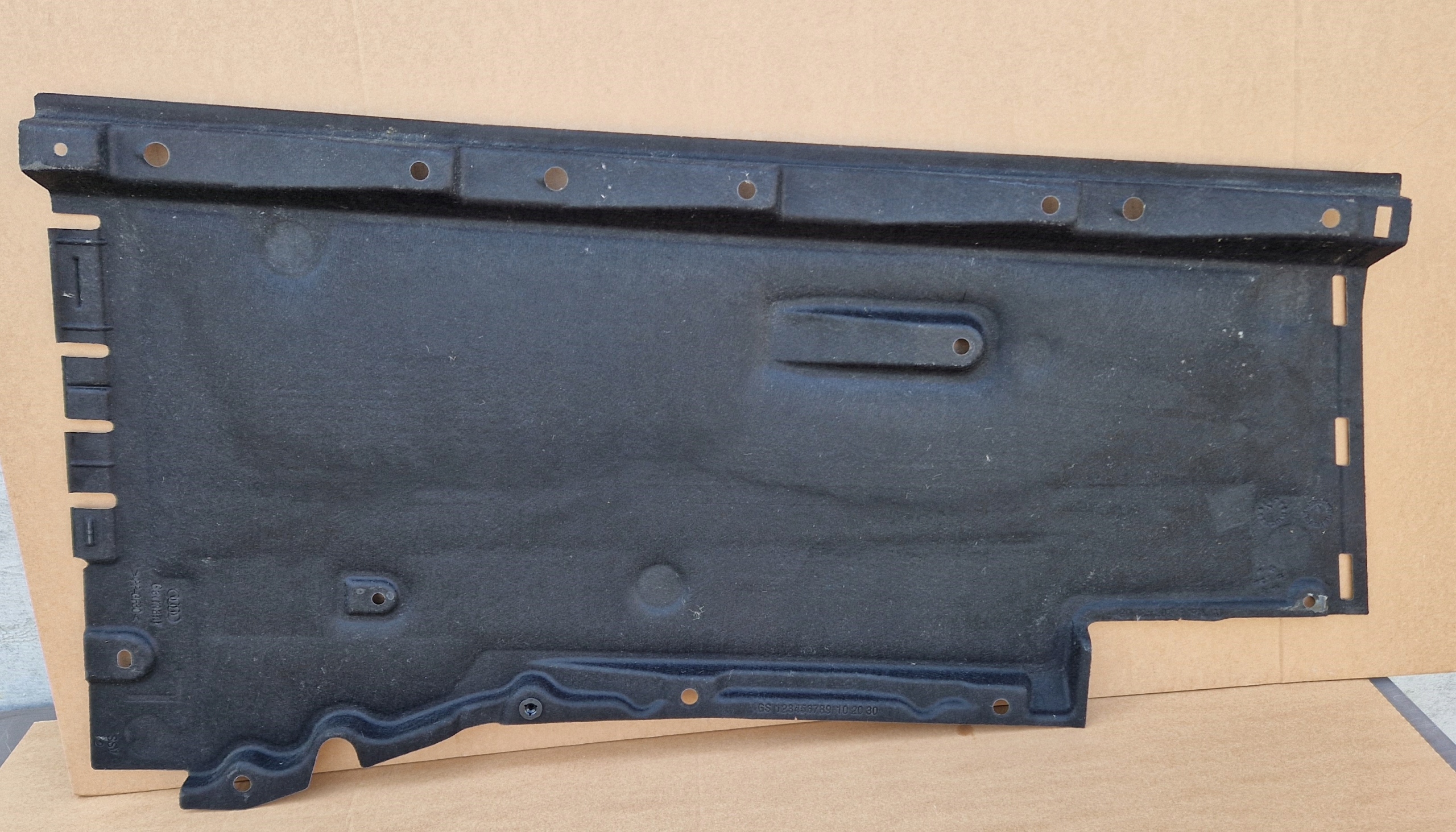 cover chassis AUDI A6 C7 4G0825207 left original IDEAL