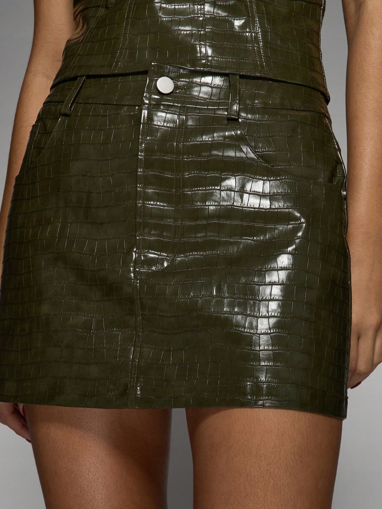 Kožená Sukně Mini Krokodýlí Kůže Imitace Zelené Missguided M 38