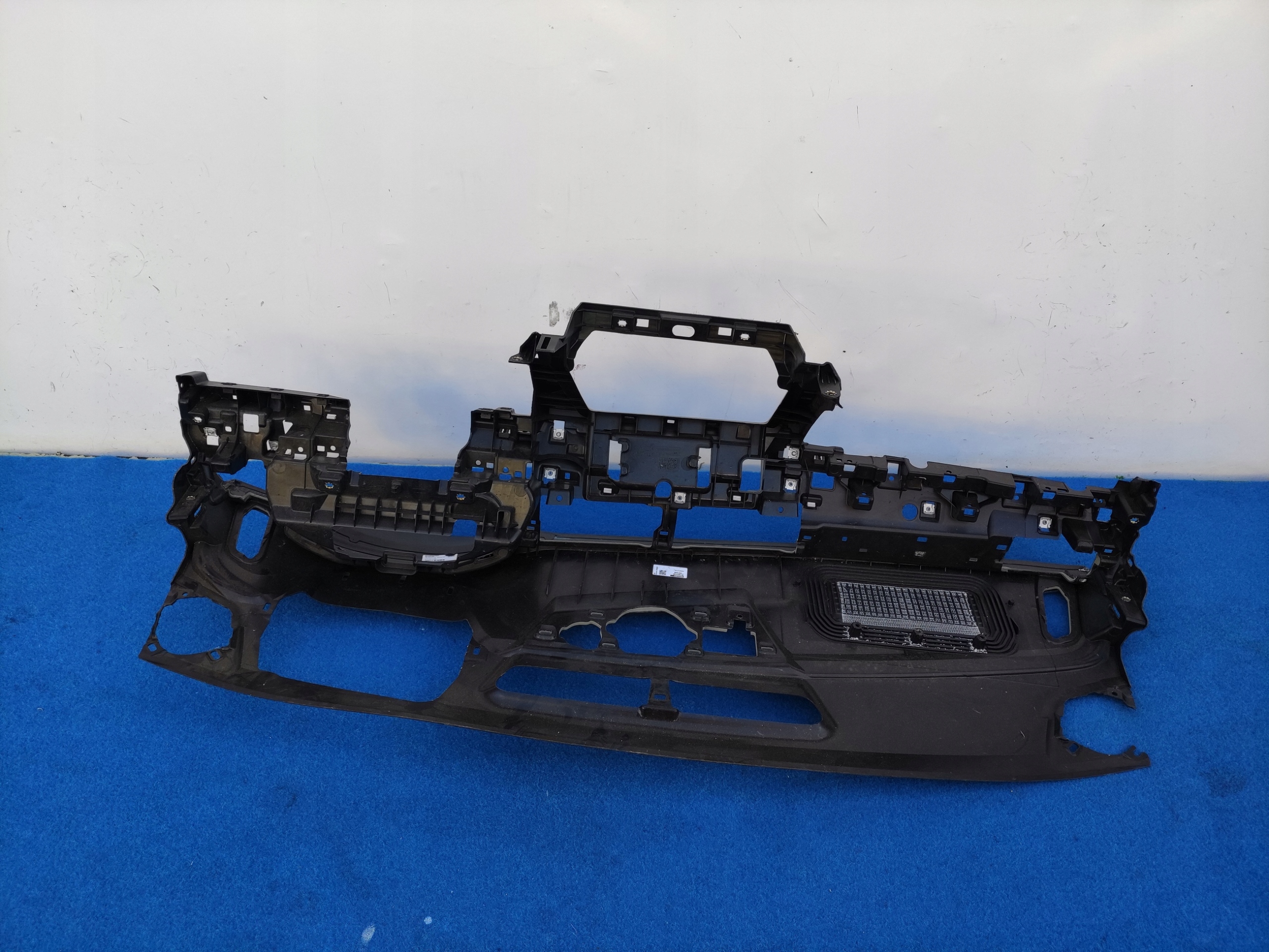 AUDI Q8 4M8 console dashboard instrument panel cockpit 4M3853033 RO11K