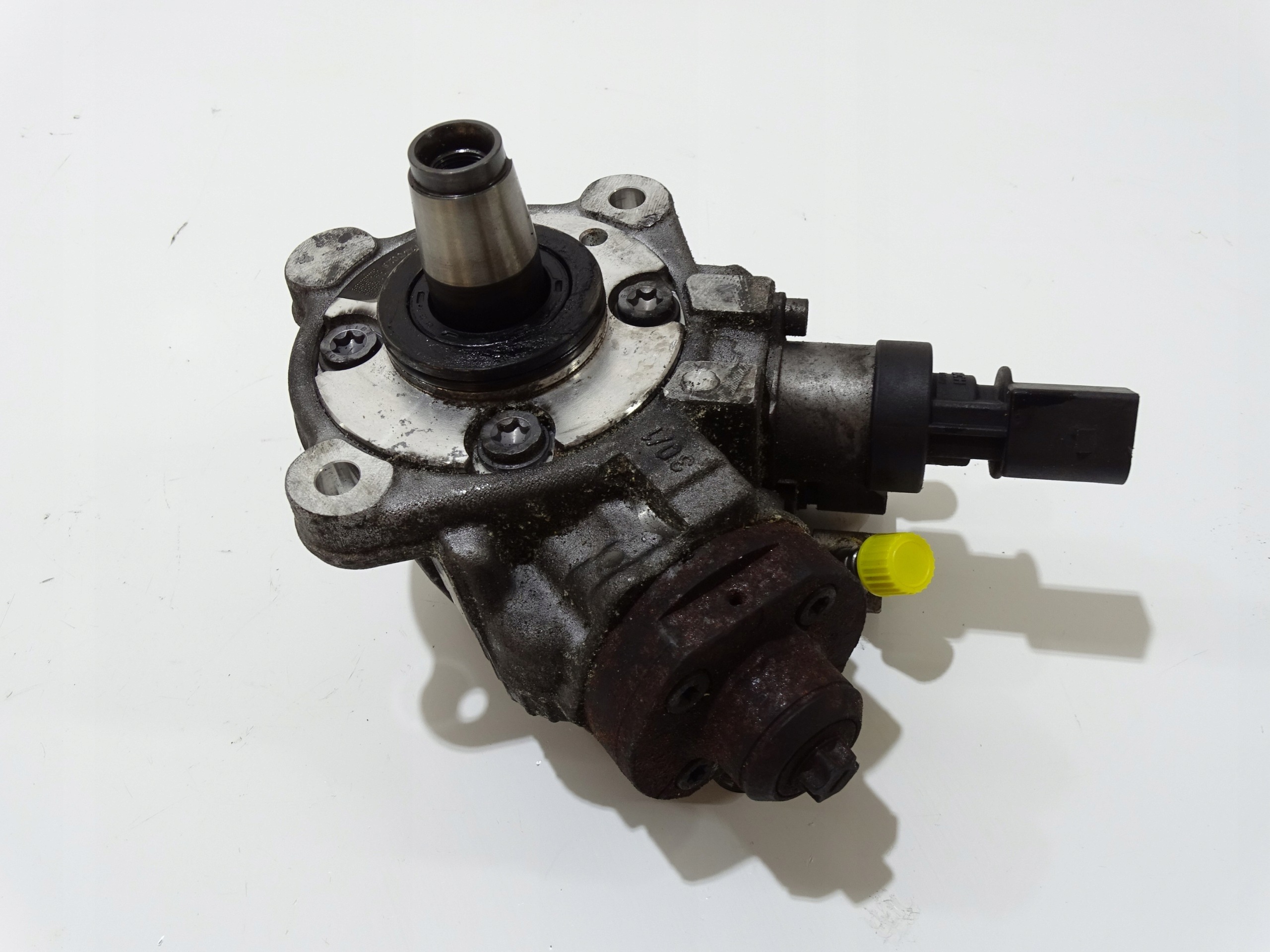 Einspritzpumpe BMW E60 E61 N47 7807495