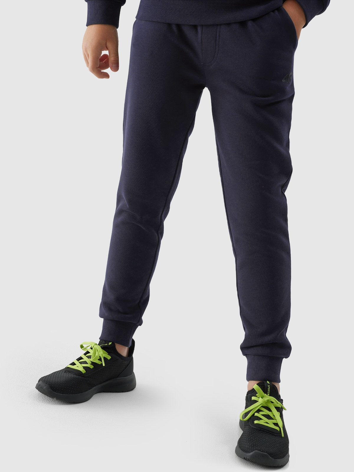 SPODNIE DRESOWE chłopięce 4F JUNIOR TTROM411 134 Kolor niebieski