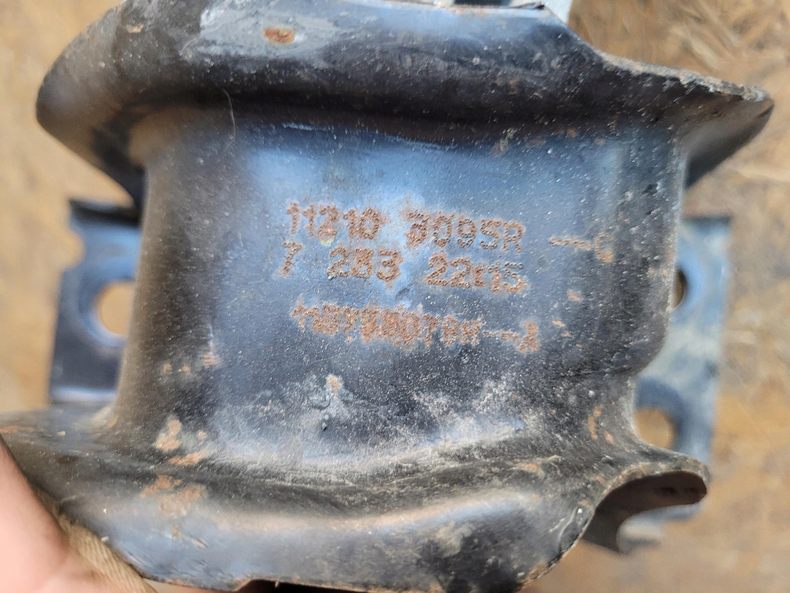 engine mount RENAULT 112103095R