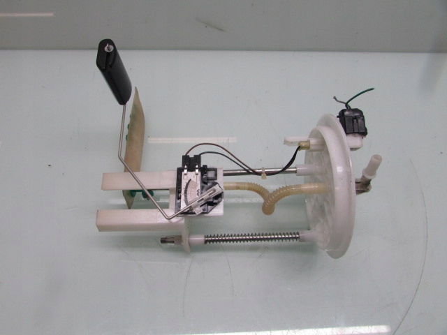 KORANDO III 2.0 d 13R Топливный насос поплавок