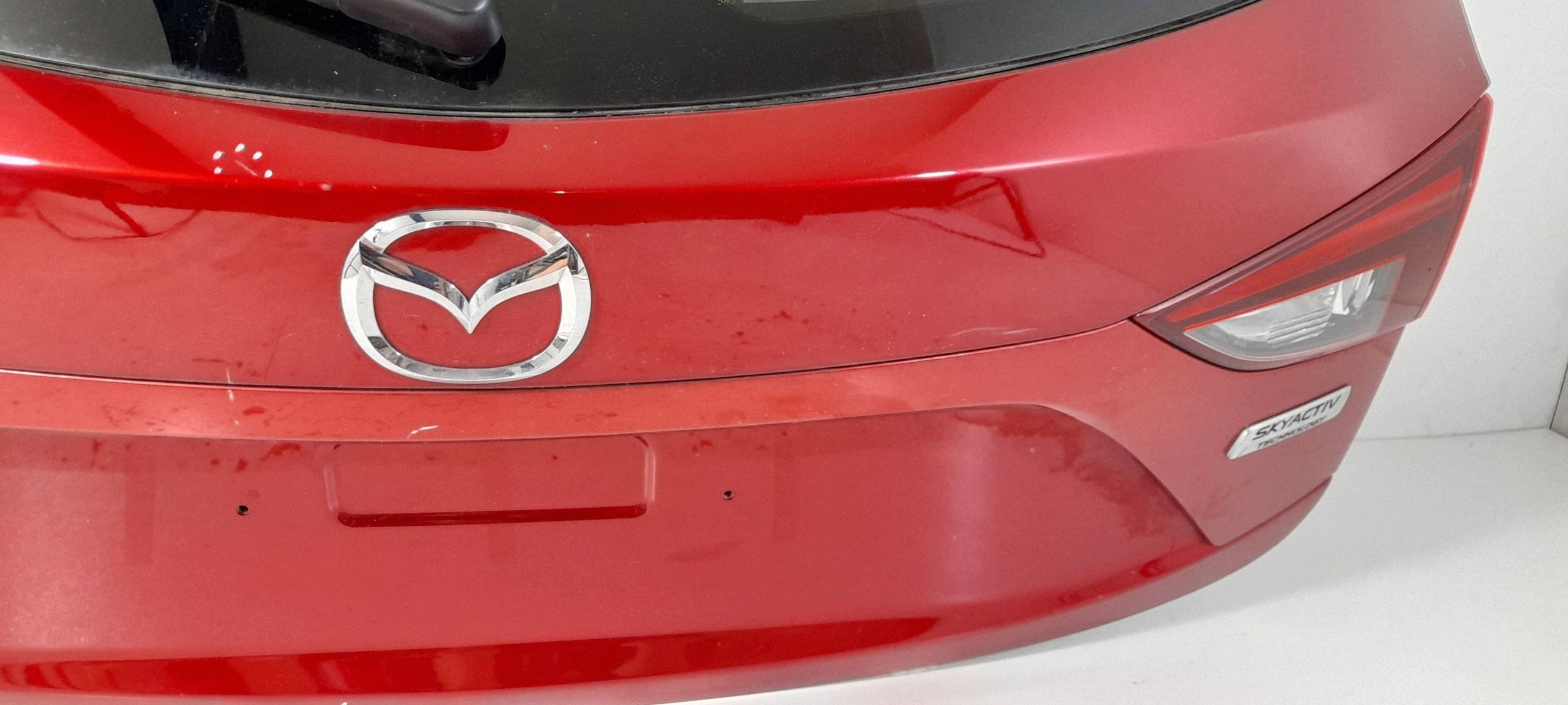 Mazda 3 BM 2013-2019r trunk door boot kamera (H266)