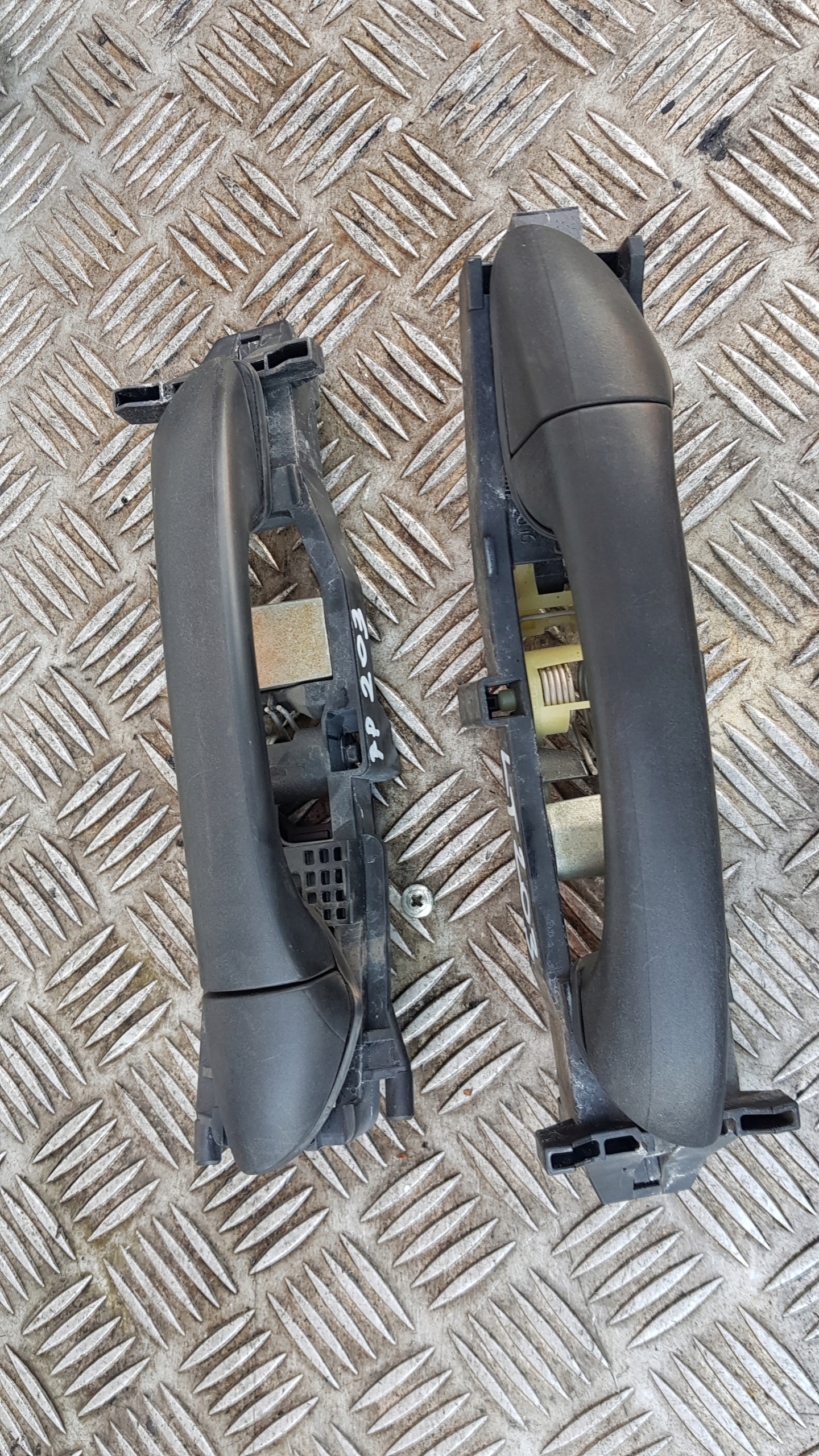 MERCEDES W203 handle exterior right rear part front