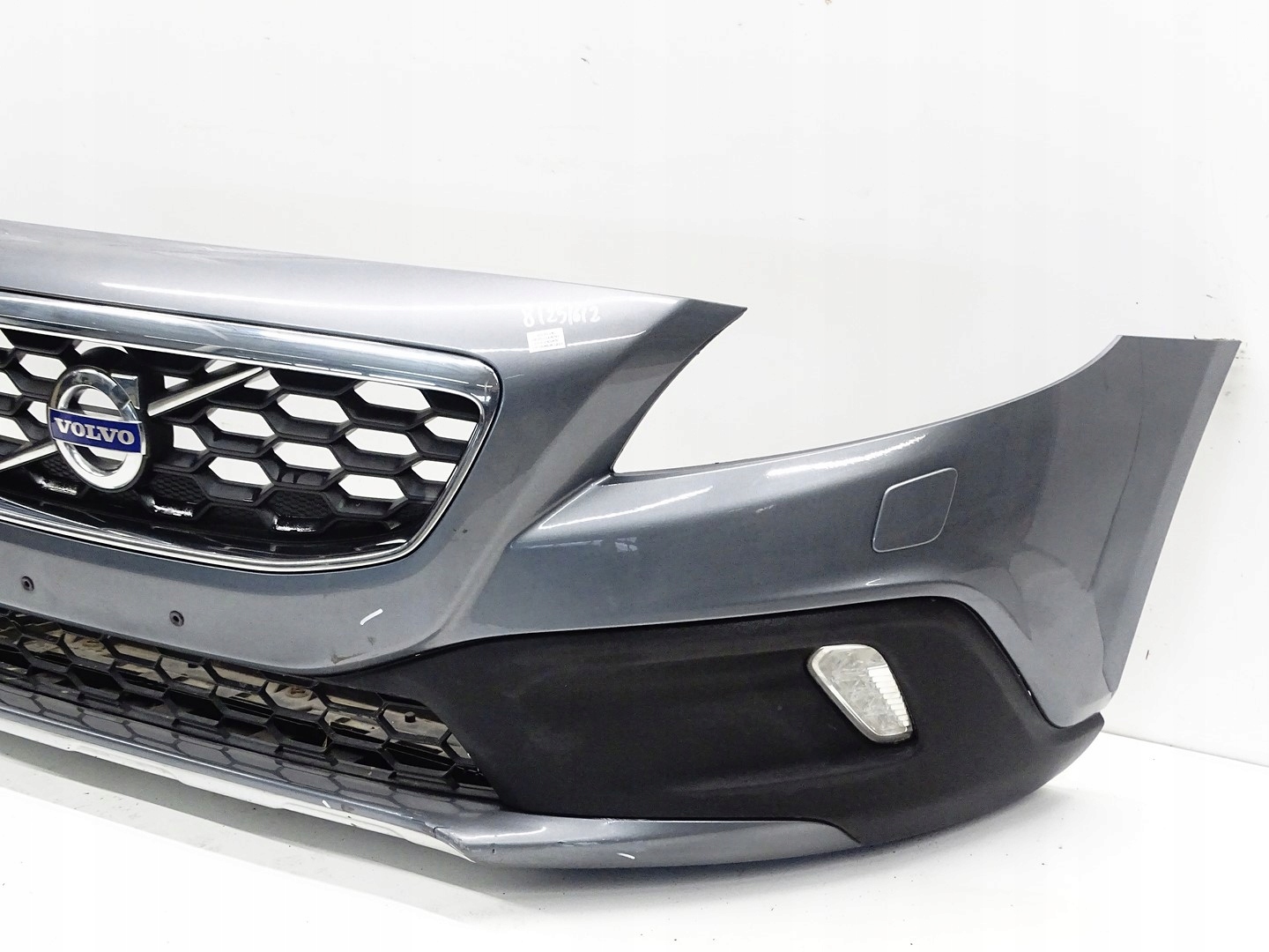complete bumper front front VOLVO V40 CC CROS COUNTRY OSMIUM GREY