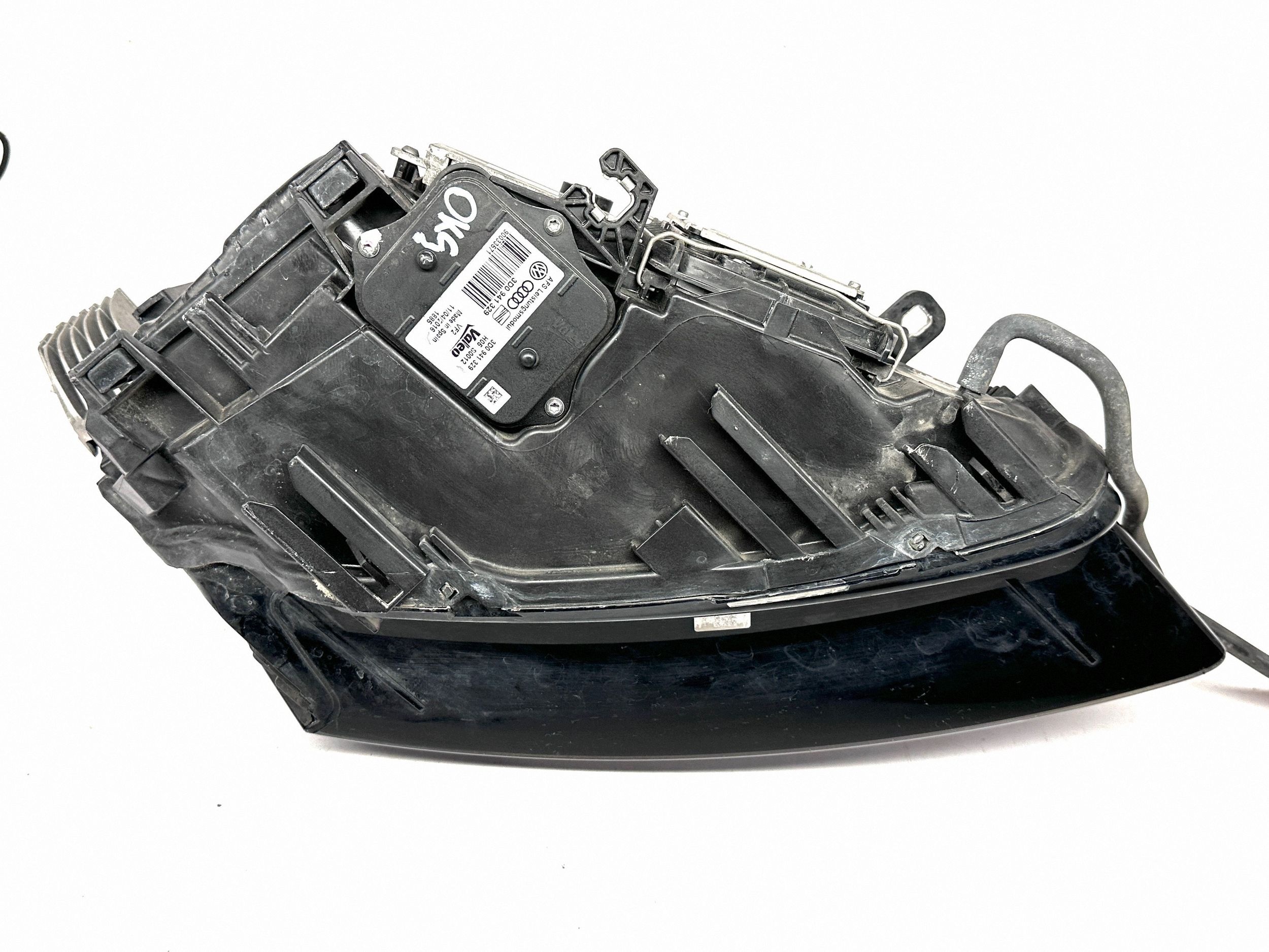 AUDI Q5 SQ5 8R LIFT REFLEKTOR light left front BIXENON positioning 8R0941031C