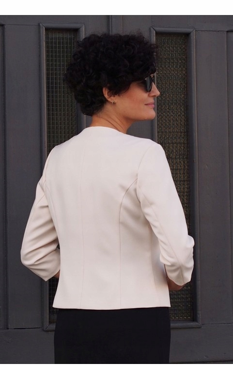 NIEZAPINANY ELEGANCKI ŻAKIET BOLERKO BEŻOWY 38 Rękaw rękaw 3/4