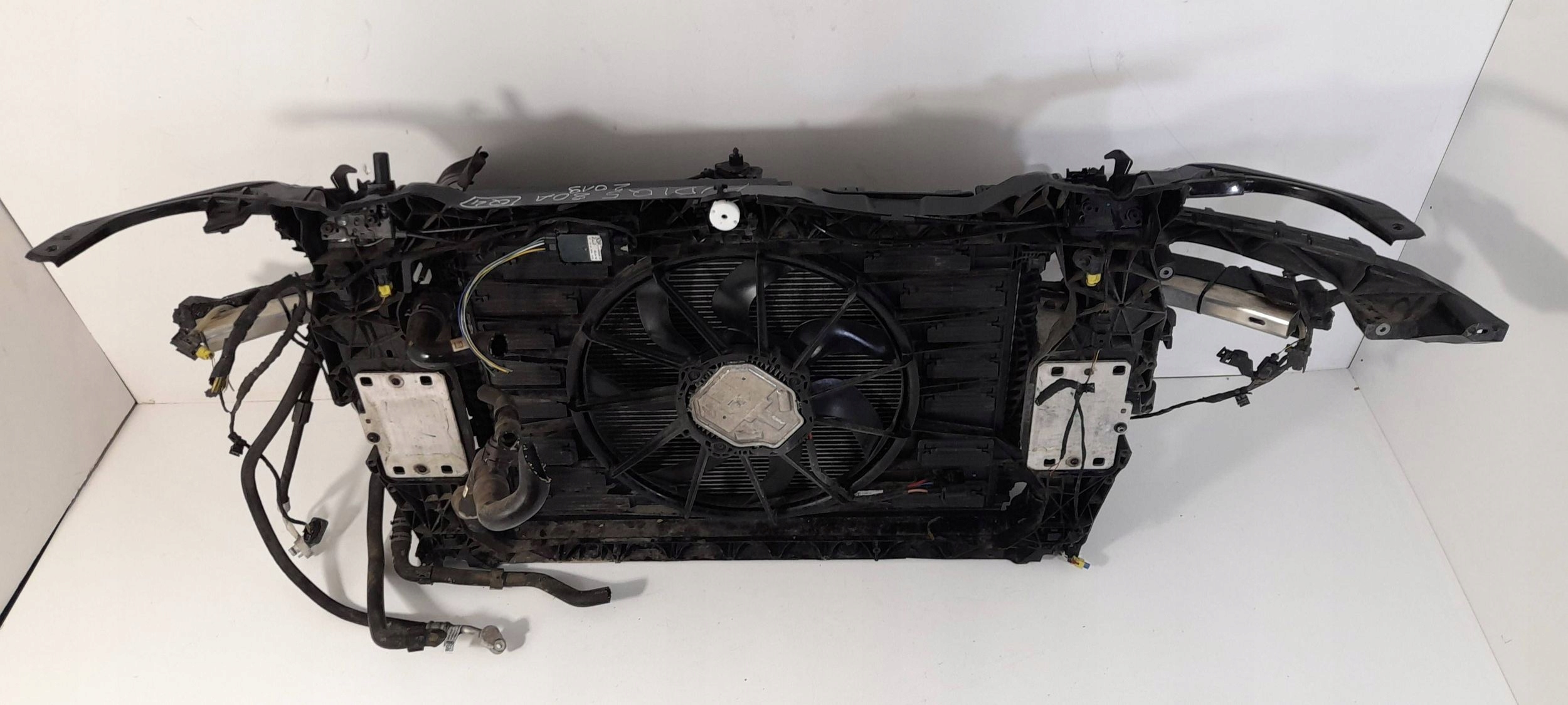 Audi Q5 80A FY 2,0 TDI support panel for radiators sider radiator fan 80A121003A