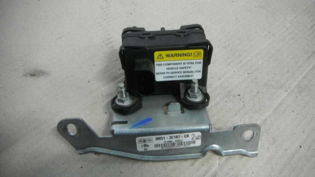 VOLVO C30 1,6D 06-12 CZUJNIK ESP 3M513C187CB