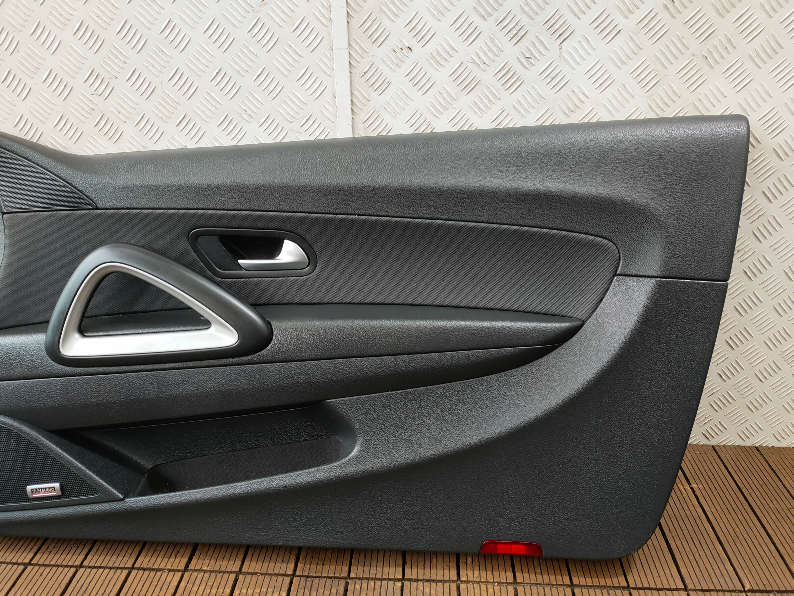 VW SCIROCCO III 08-17 speakers amplifier + upholstery door DYNAUDIO running board