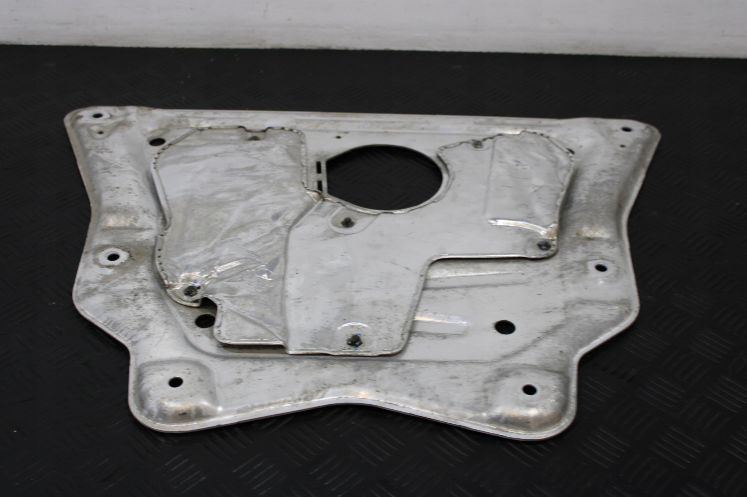cover cover below engine 6853814 BMW X5 F15