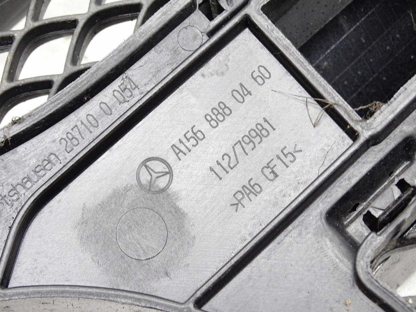 Mercedes-Benz GLA W156 Kühlergrill FRONTGRILL Kühlergitter A1568880460 - Thumbnail 11