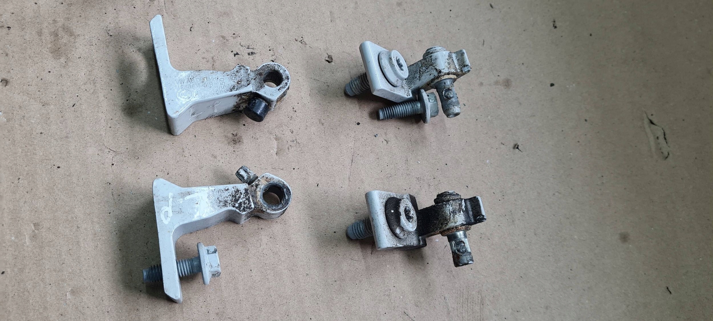 A5 8T LIFT hinge hinges door left left front SPORTBACK LS9R 8K0831401B