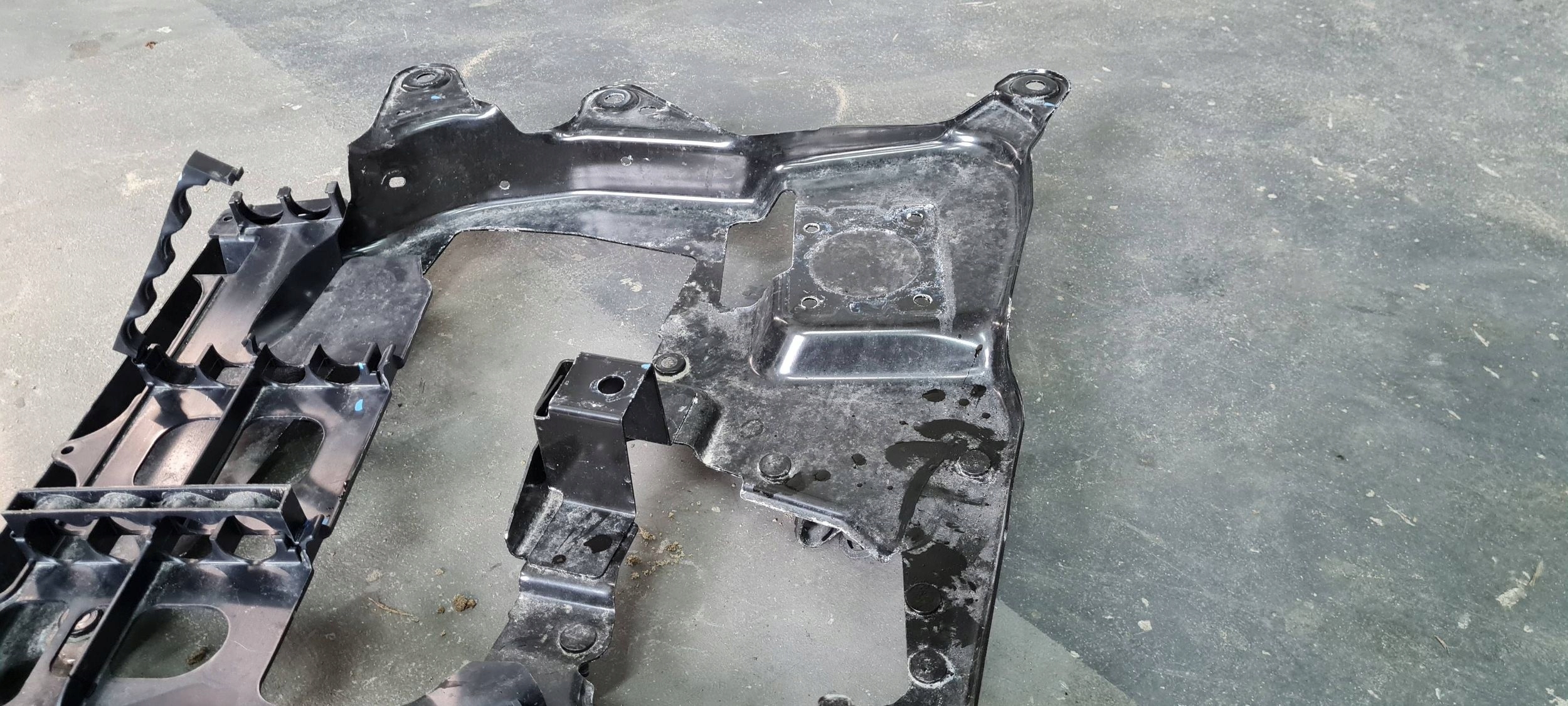 Chrysler Pacifica 2022 Halter Halter AKUMULATORA 3.6 HYBRYDA 68458192AB