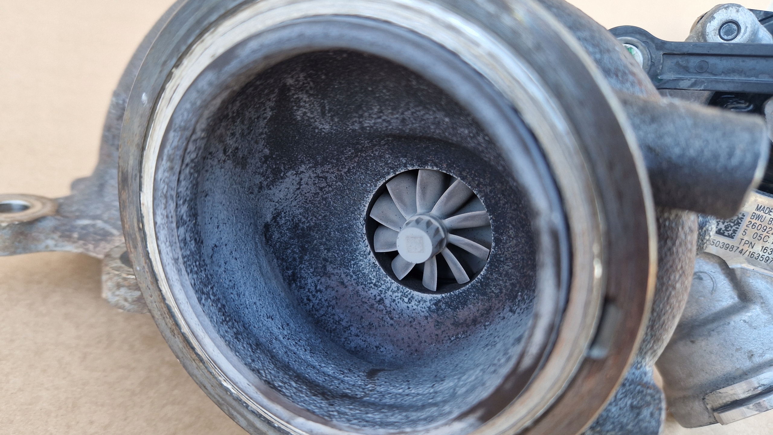 Turbo 05C145704 VW SKODA 1.0 TSI Original Comme Neuf
