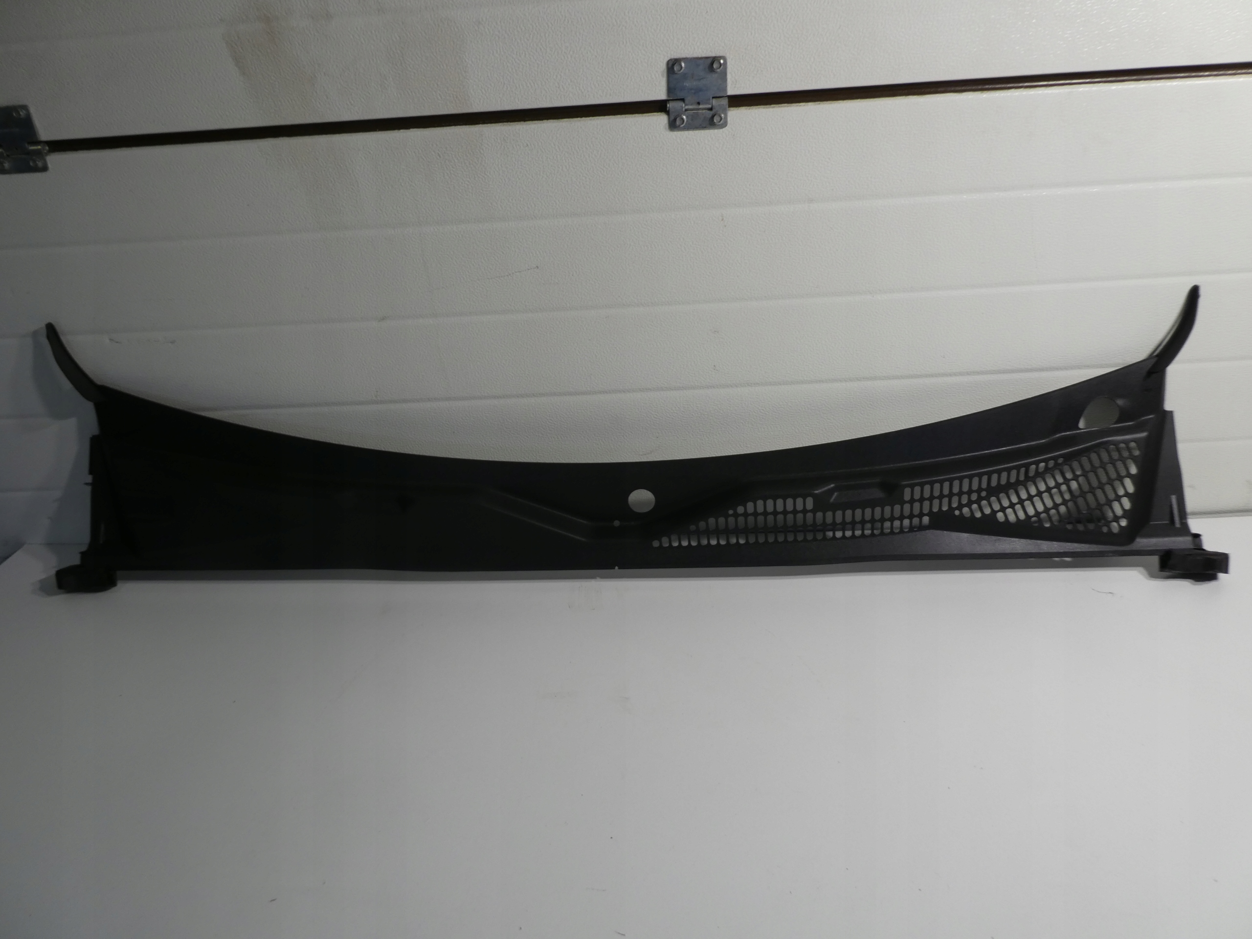 VW AMAROK torpedo 2H1819403
