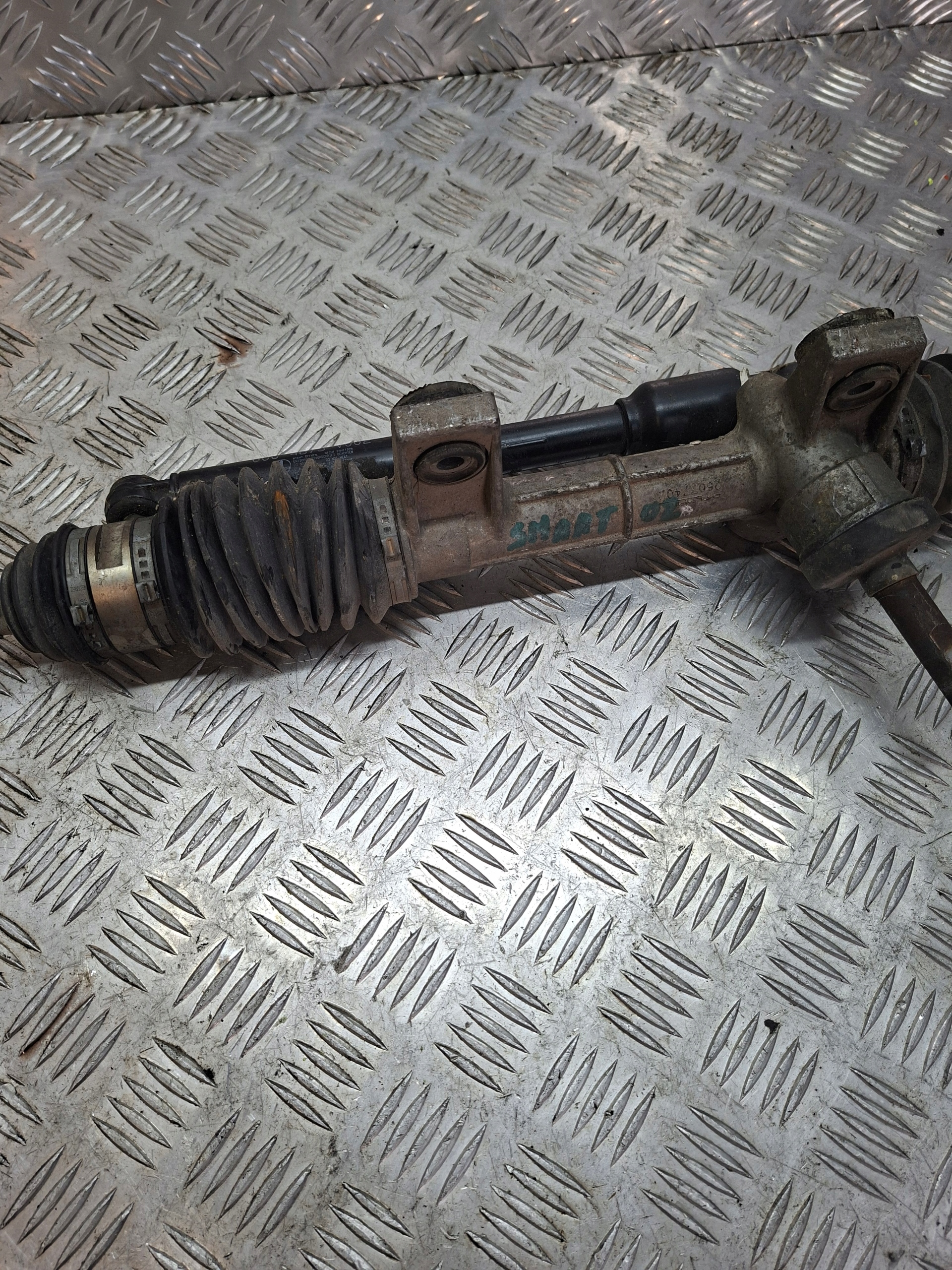Boîter direction Boîter direction SMART FORTWO 01r 0004873V002
