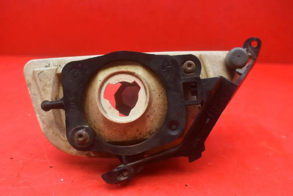 fog light left front front 2M51-15201-AG FORD FOCUS MK1 01-07