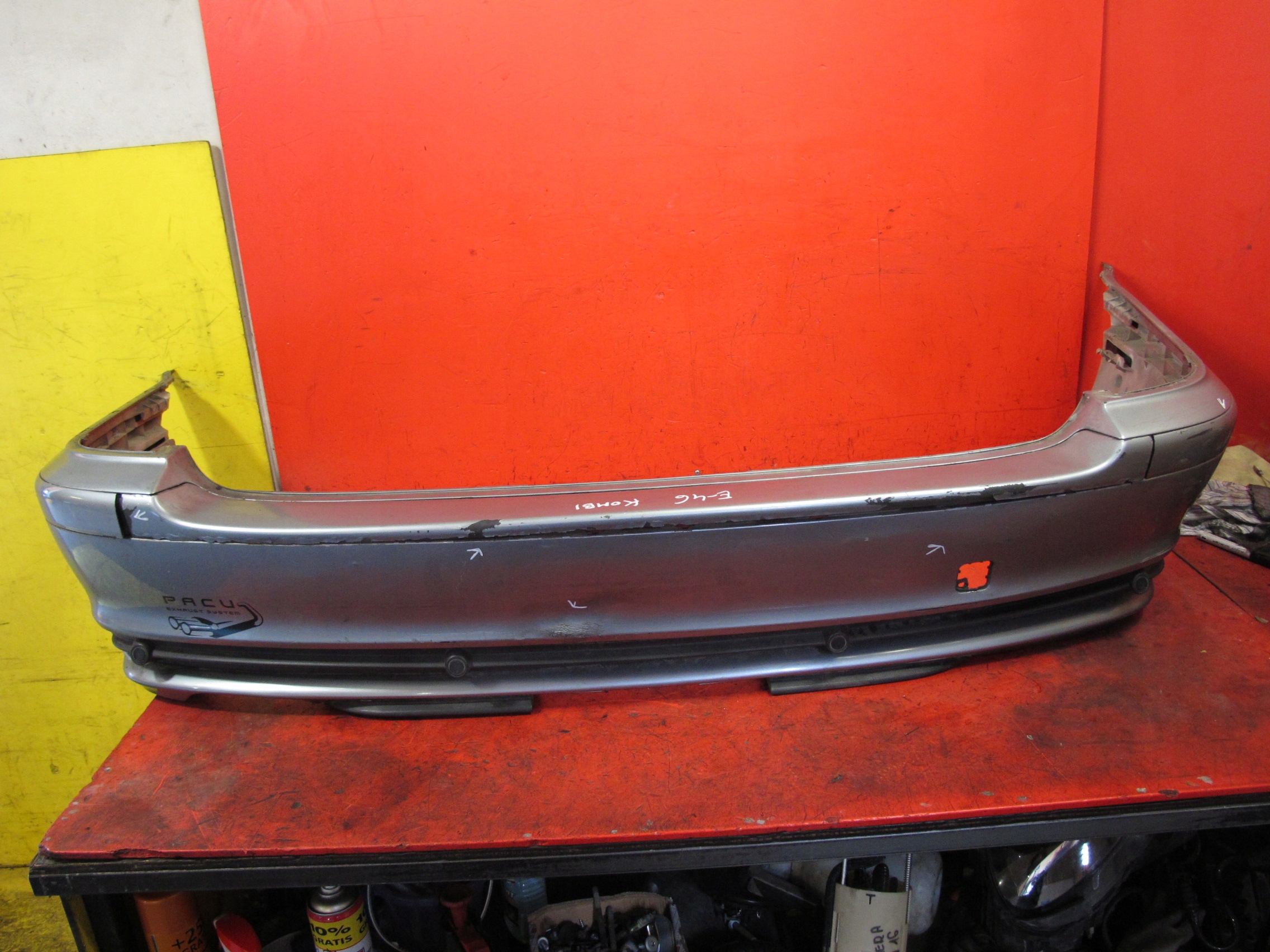 BMW 3 E46 TOURING KOMBI bumper rear part PDC A08/7