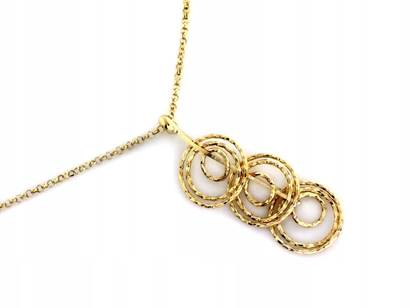 Stříbrný náhrdelník 925 pro ni je stylový