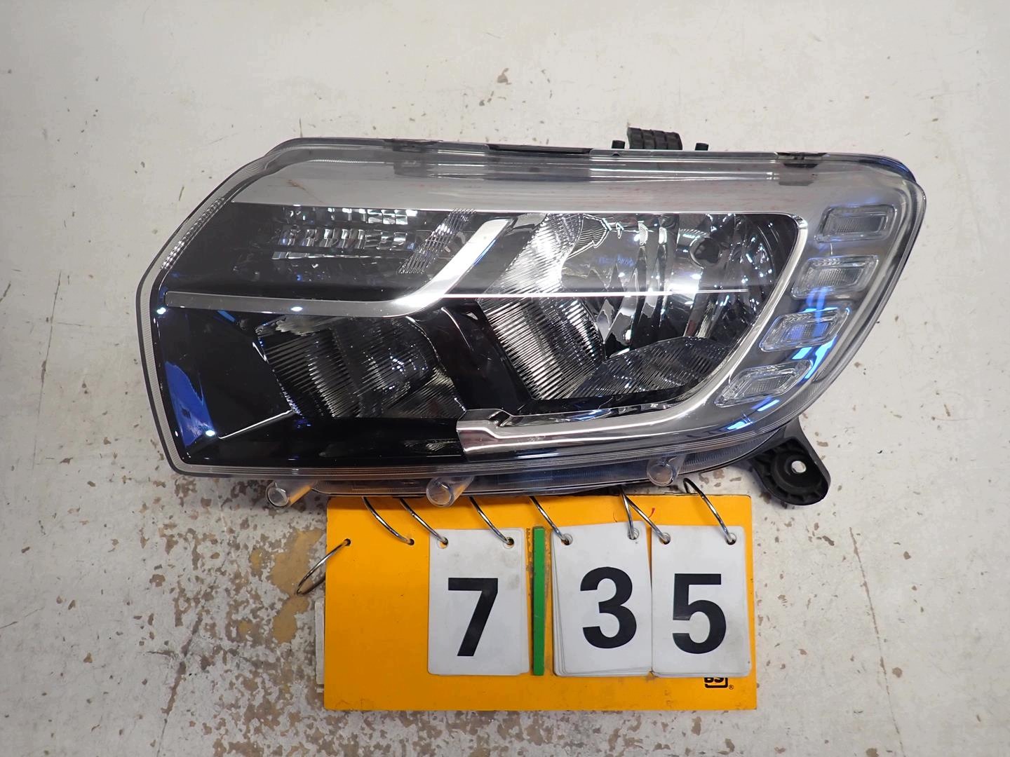 light front front left DACIA SANDERO II LIFT LOGAN 2016- 260605665