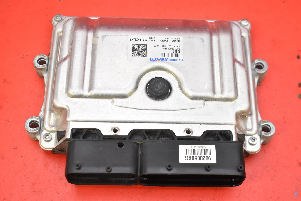 control unit computer of the engine 39751-1XCE4 KIA EV6 58 kWh 170 KM 21