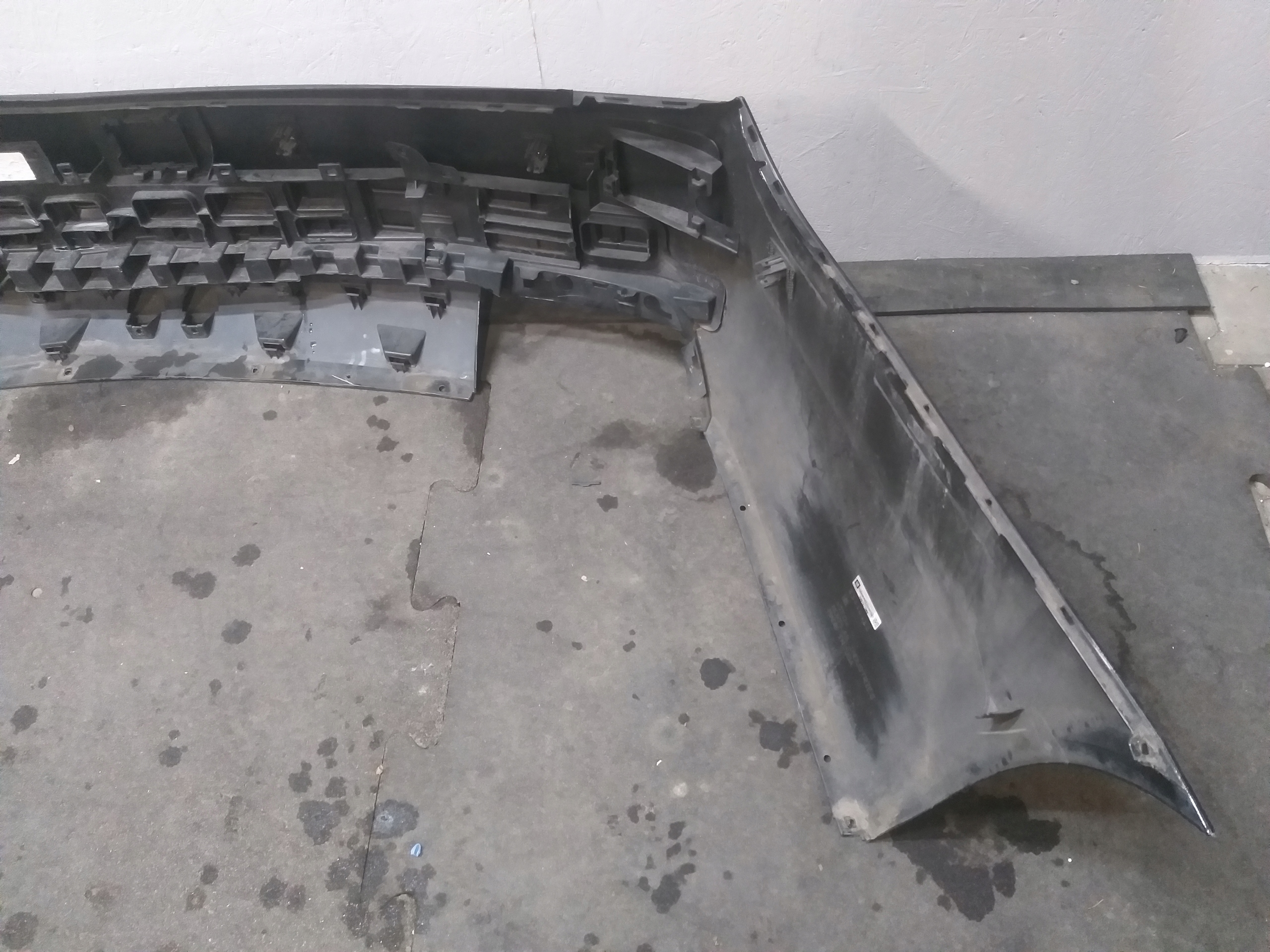 Stoßstange heck CADILLAC CT6 16-20